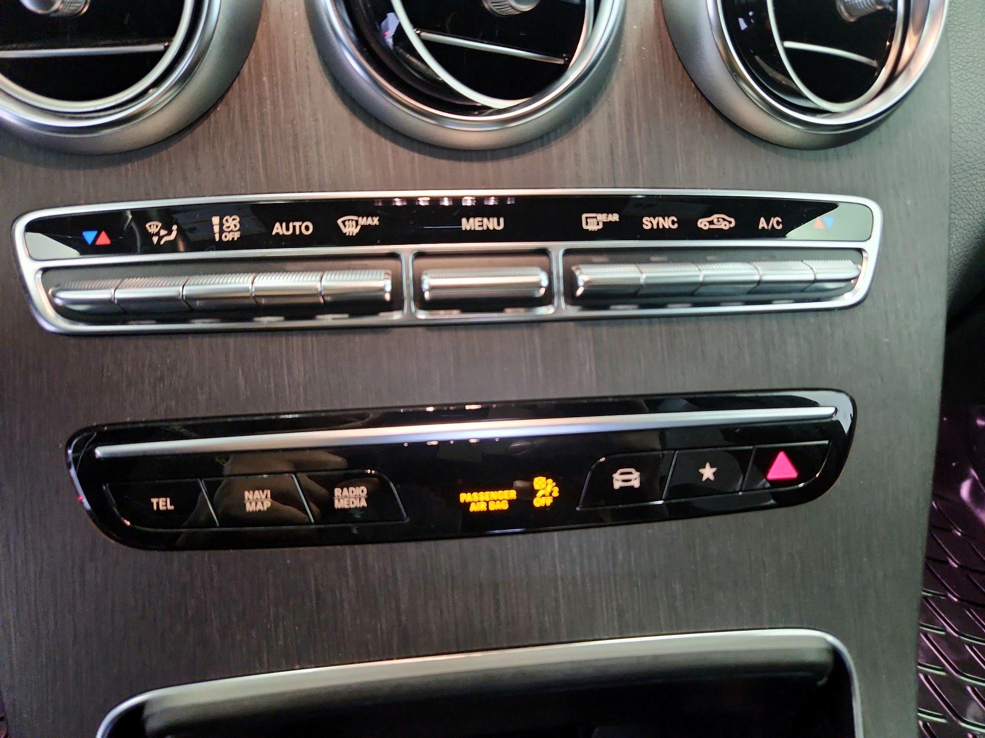 Thumbnail: 2022 Mercedes-Benz GLC - 13