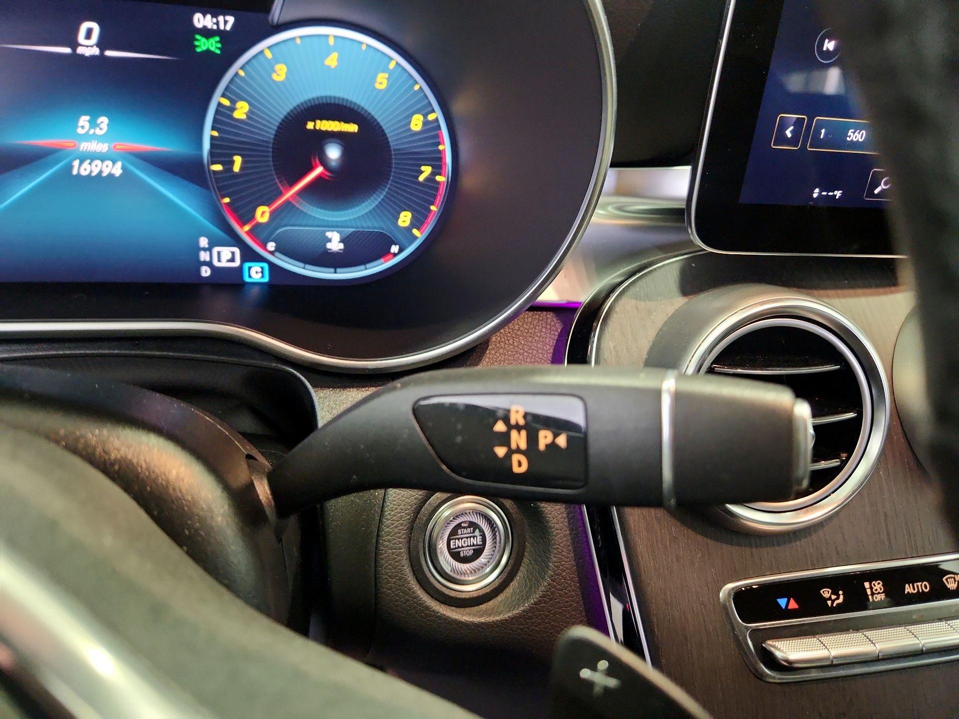 Thumbnail: 2022 Mercedes-Benz GLC - 14