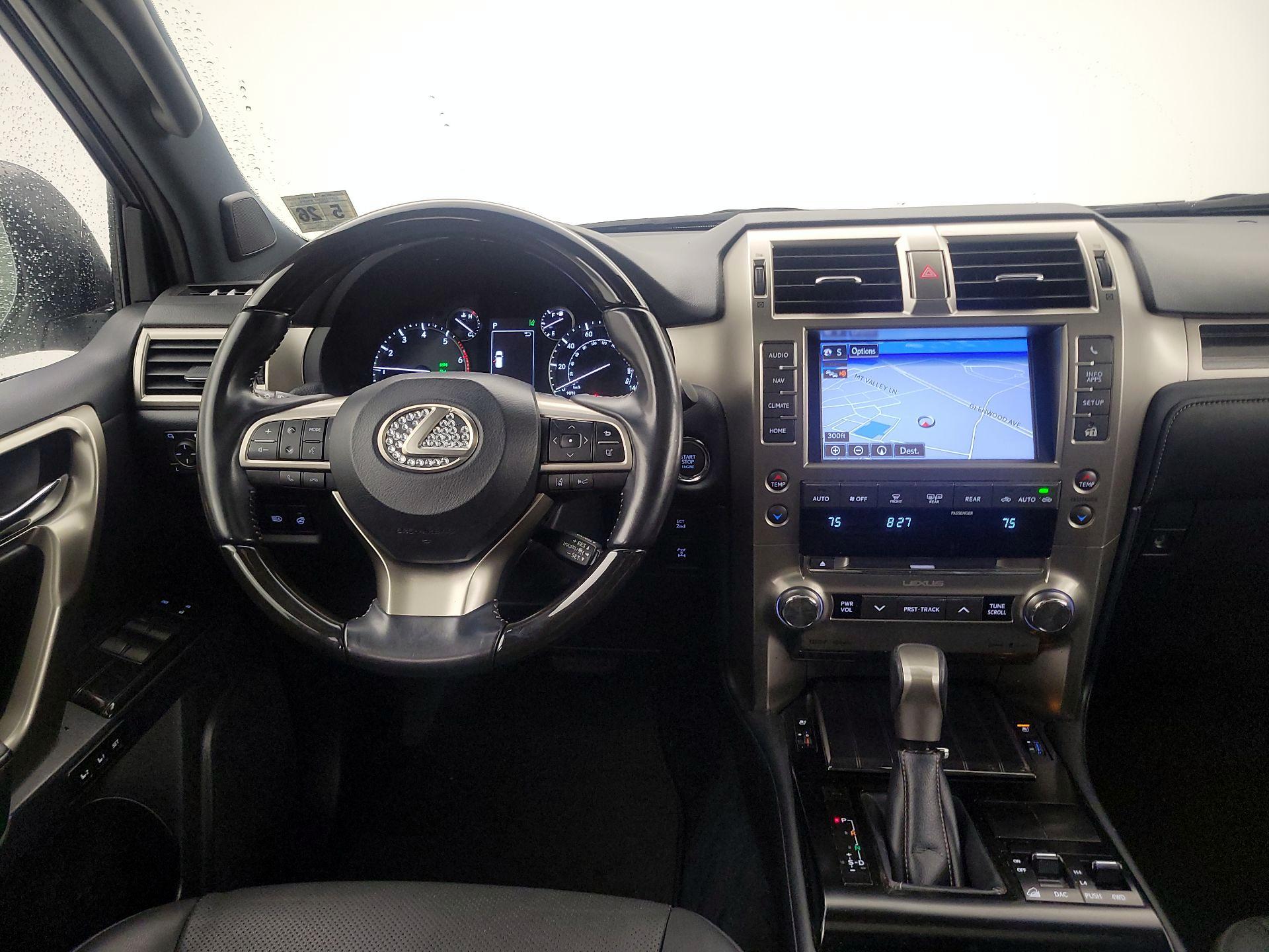 Thumbnail: 2021 Lexus GX - 10