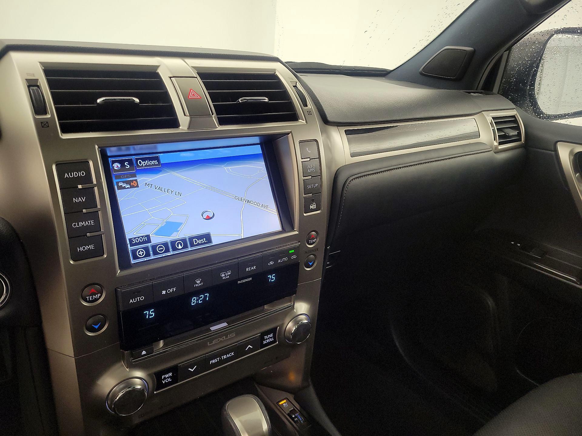 Thumbnail: 2021 Lexus GX - 14