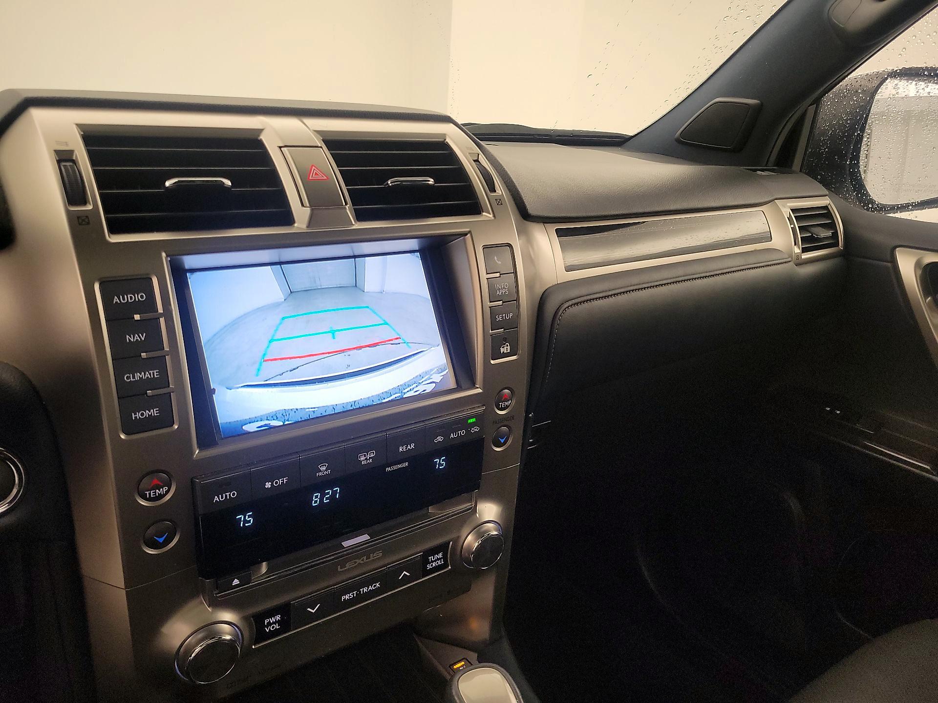 Thumbnail: 2021 Lexus GX - 15