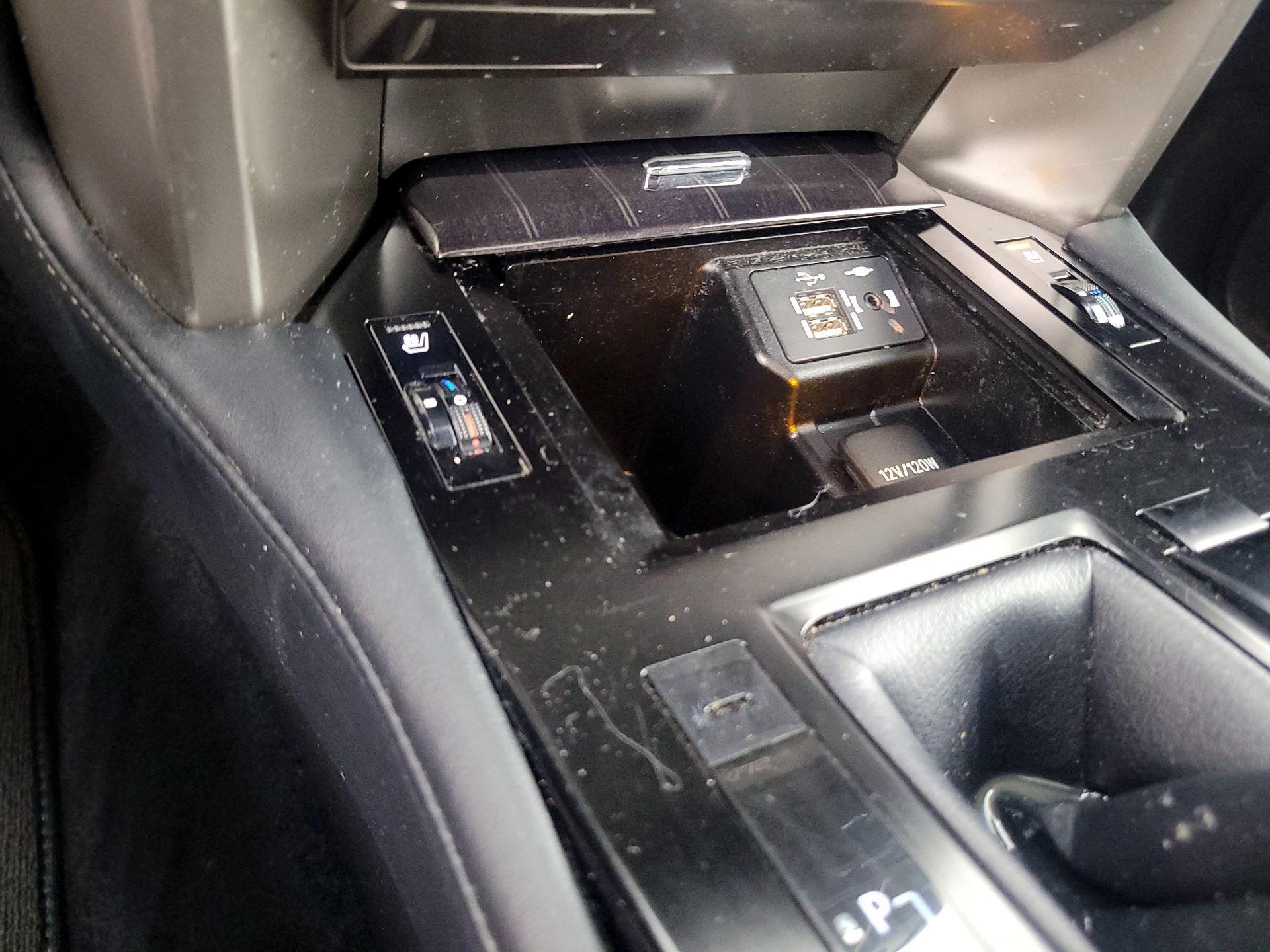 Thumbnail: 2021 Lexus GX - 19