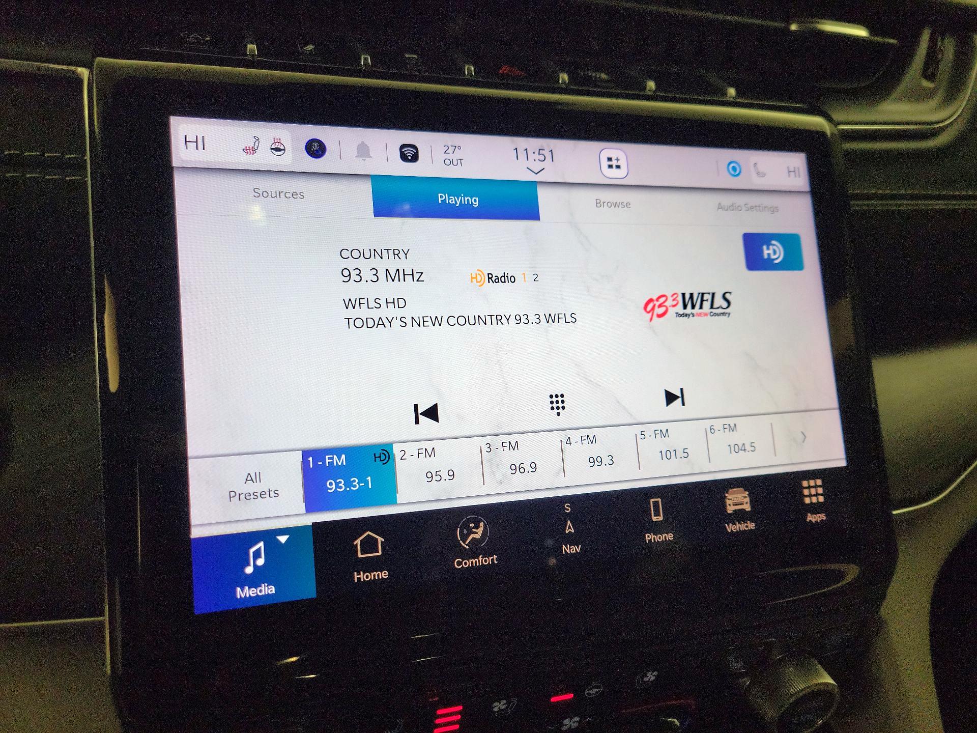 Thumbnail: 2022 Jeep Grand Cherokee - 16