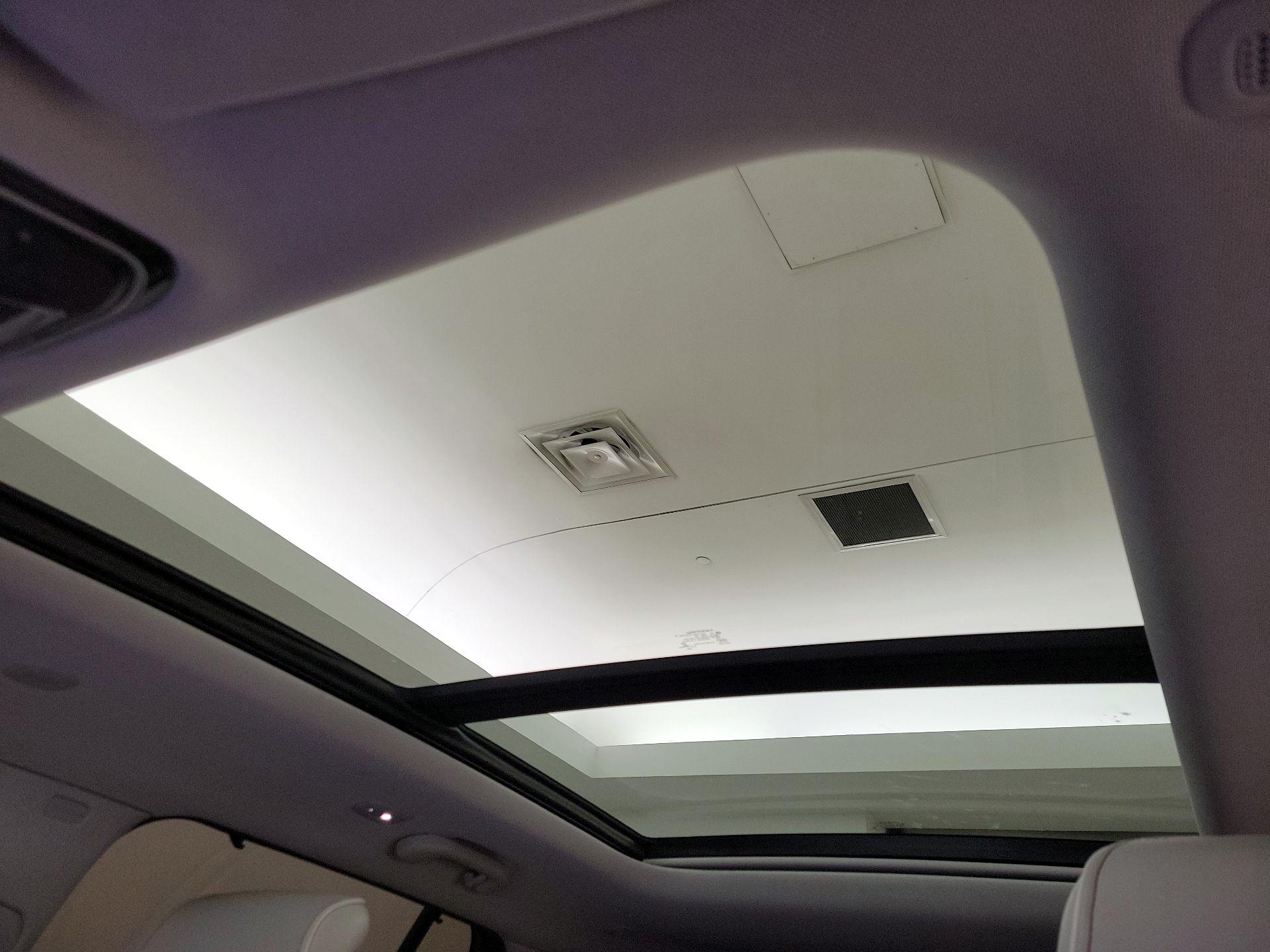 Thumbnail: 2022 Jeep Grand Cherokee - 20