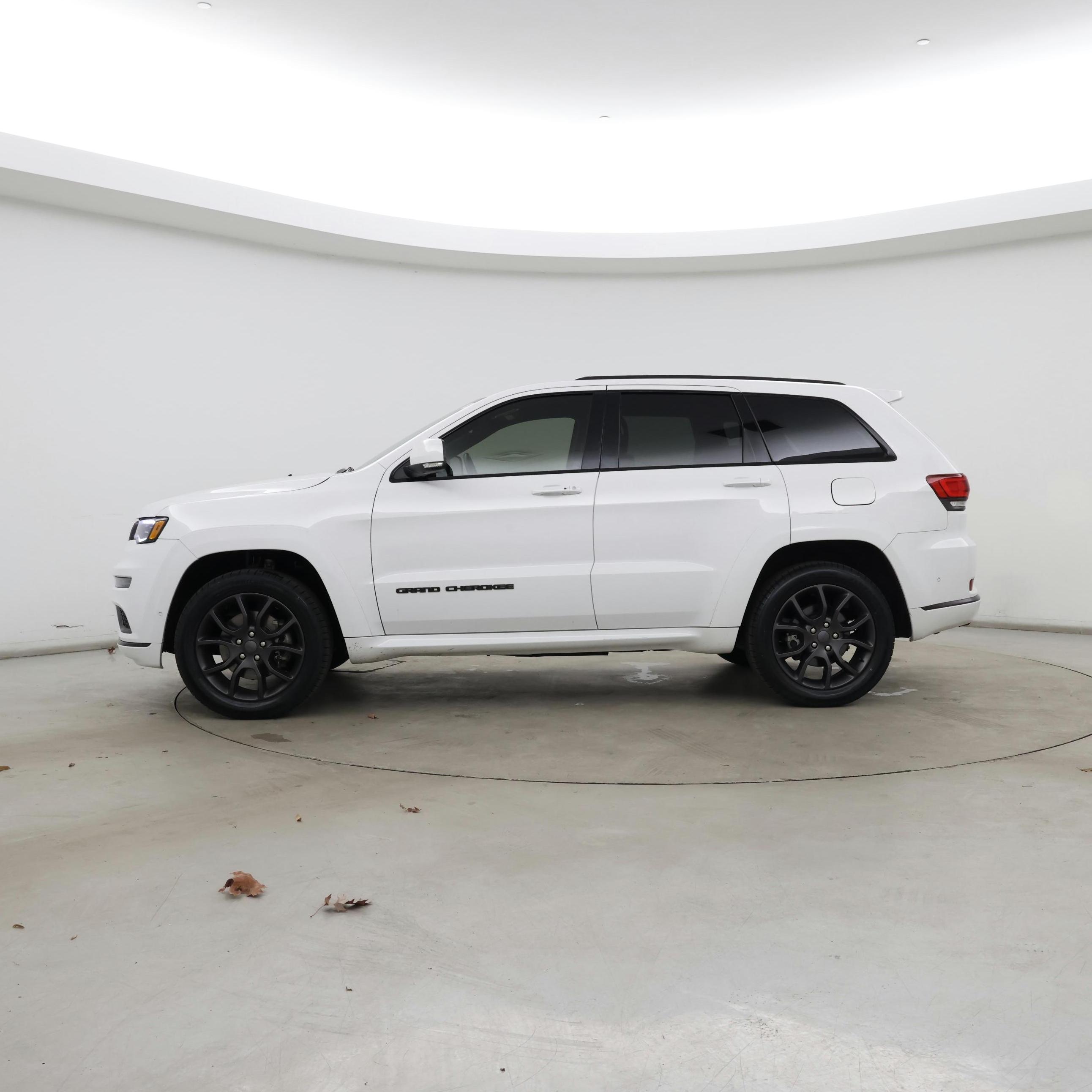 Thumbnail: 2021 Jeep Grand Cherokee - 3