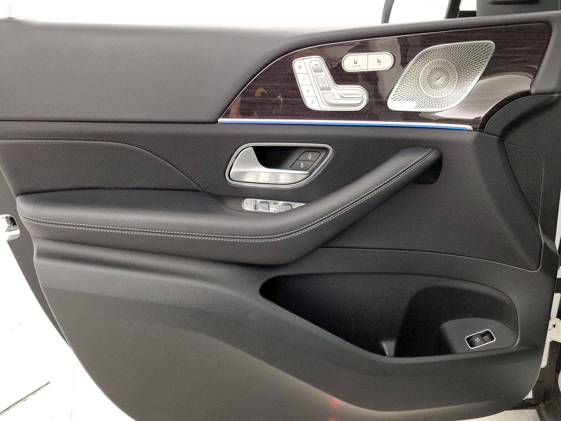 Thumbnail: 2023 Mercedes-Benz GLE - 12