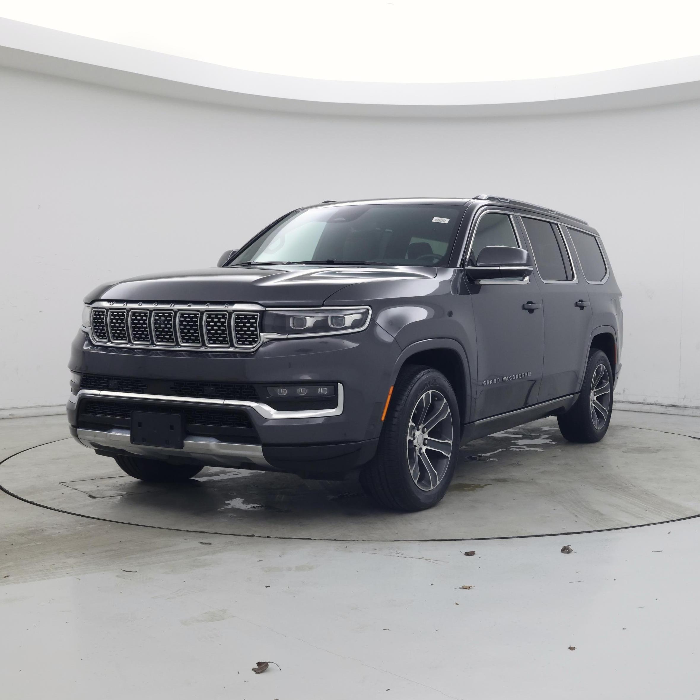 Thumbnail: 2022 Jeep Grand Wagoneer - 4