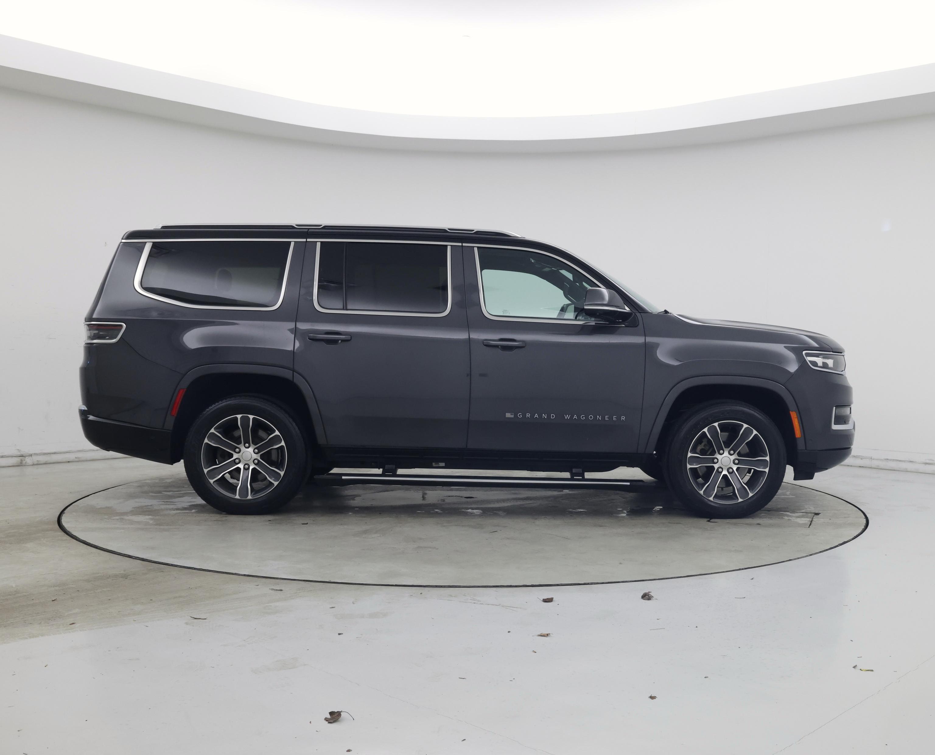 Thumbnail: 2022 Jeep Grand Wagoneer - 7