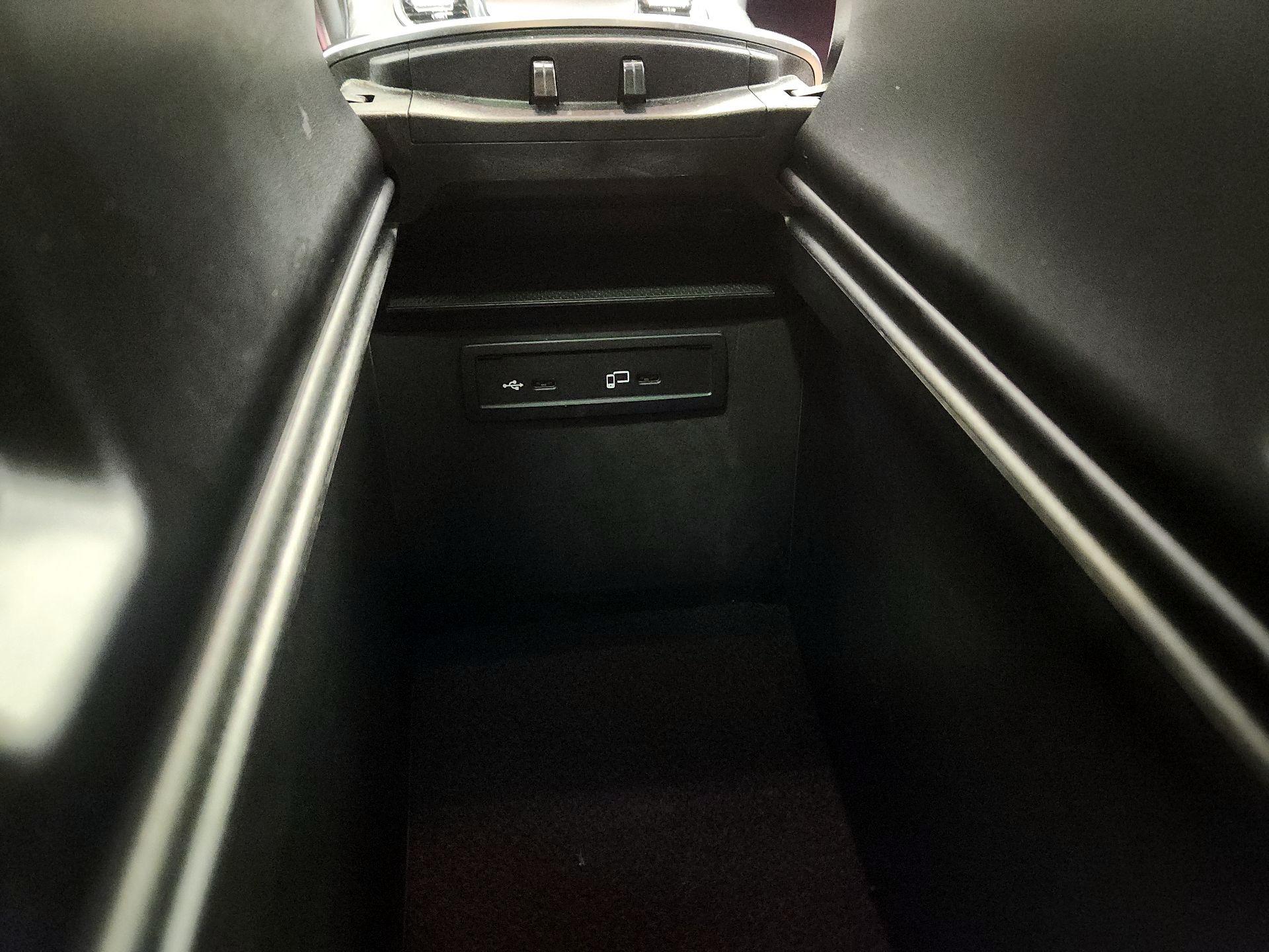 Thumbnail: 2021 Mercedes-Benz GLC - 18