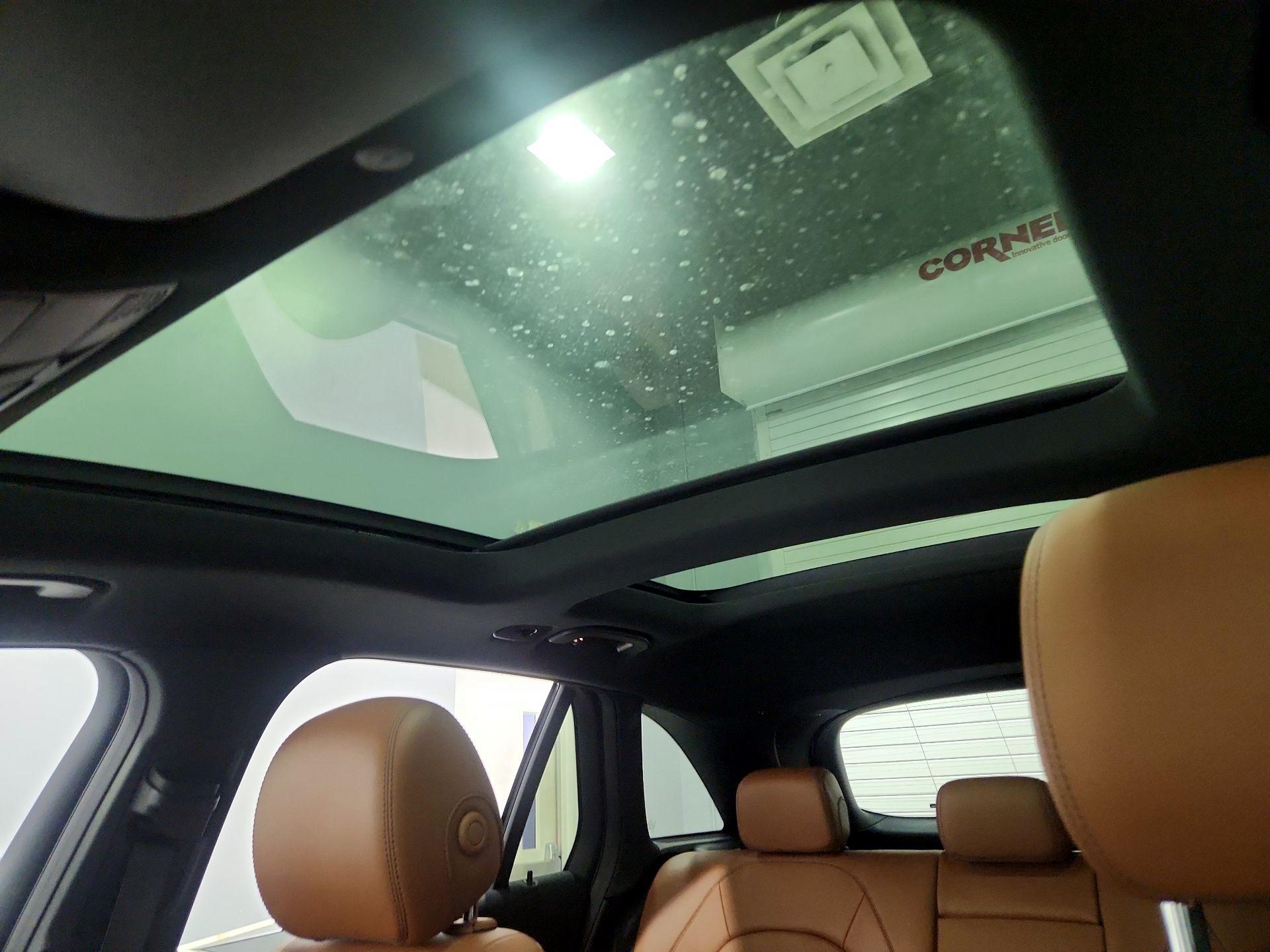 Thumbnail: 2021 Mercedes-Benz GLC - 19