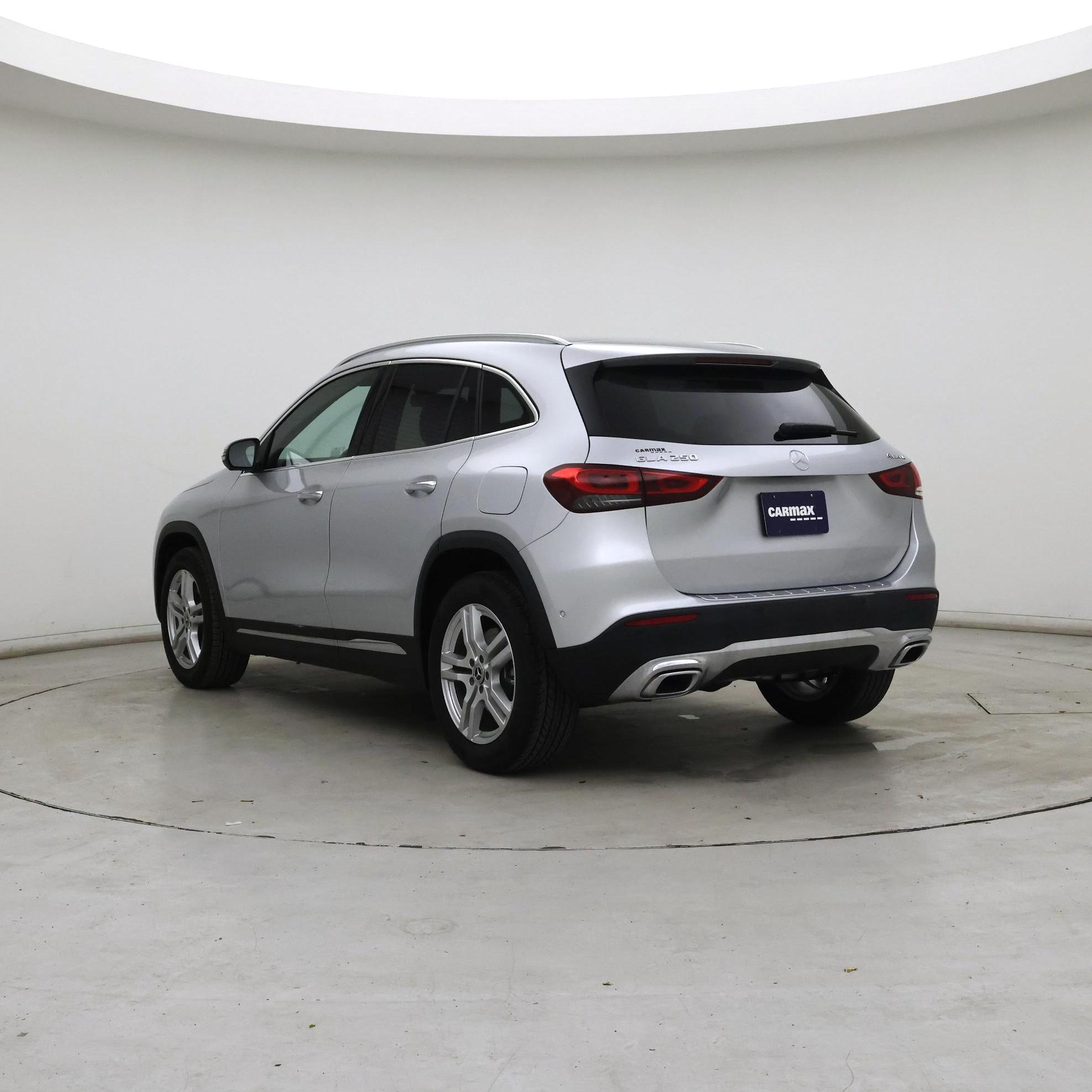 Thumbnail: 2023 Mercedes-Benz GLA - 2