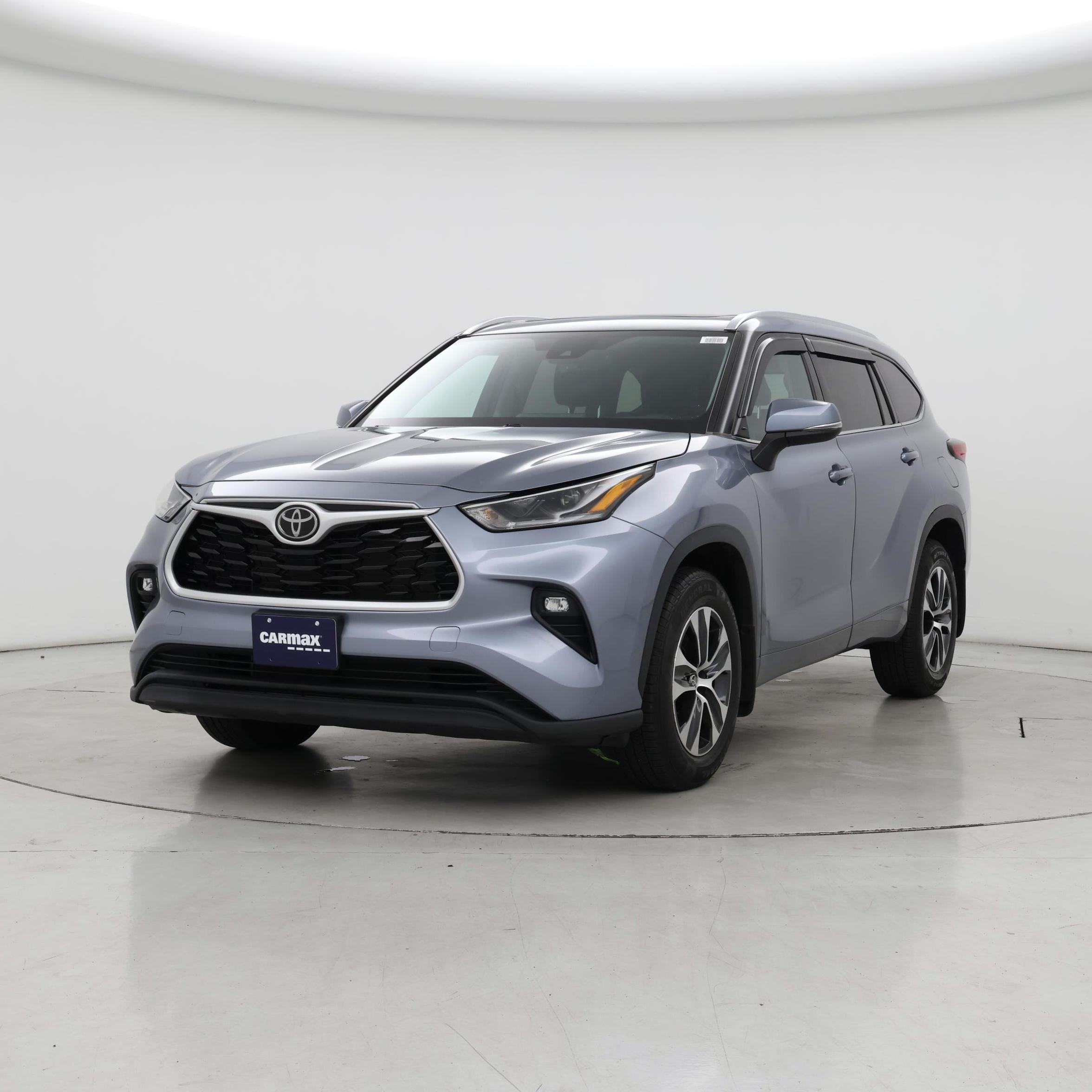 Thumbnail: 2021 Toyota Highlander - 4