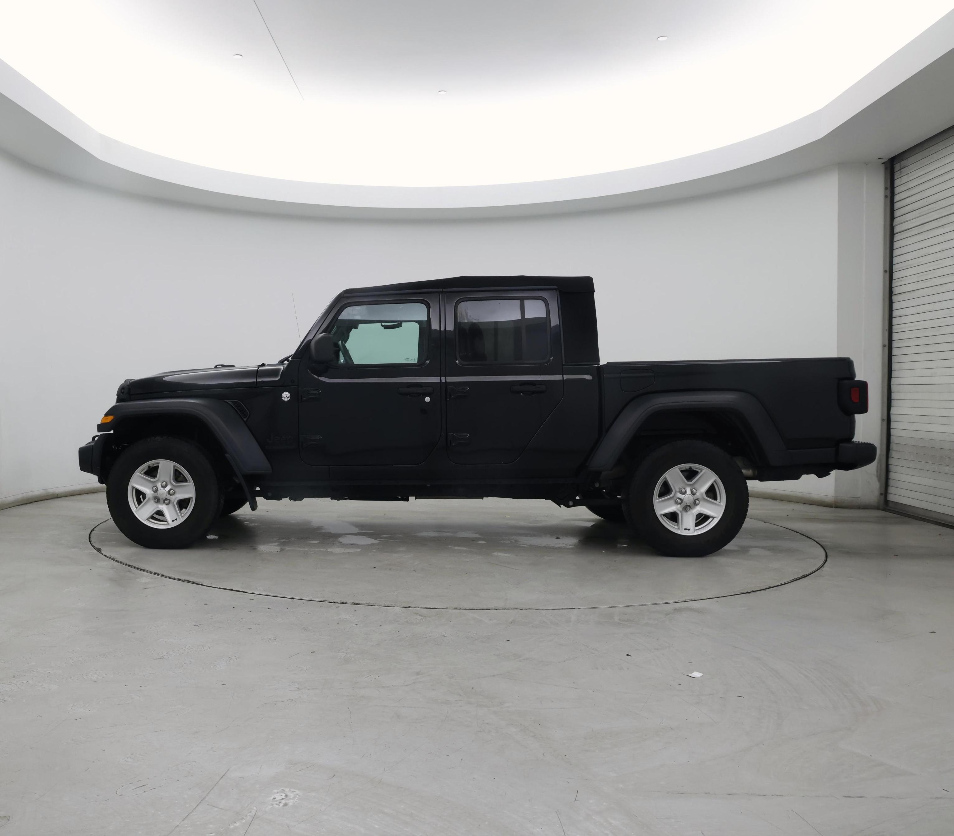 Thumbnail: 2020 Jeep Gladiator - 3