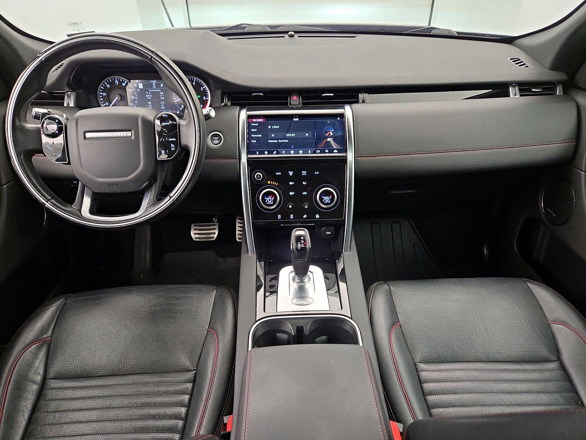 Thumbnail: 2020 Land Rover Discovery Sport - 9