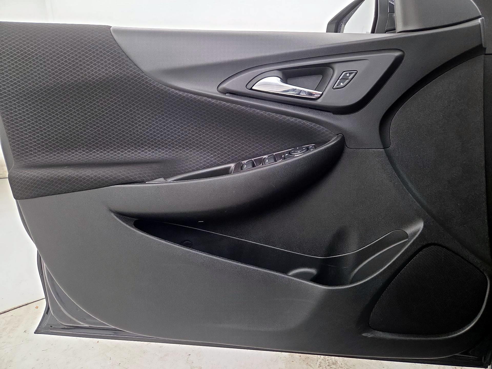 Thumbnail: 2023 Chevrolet Malibu - 12