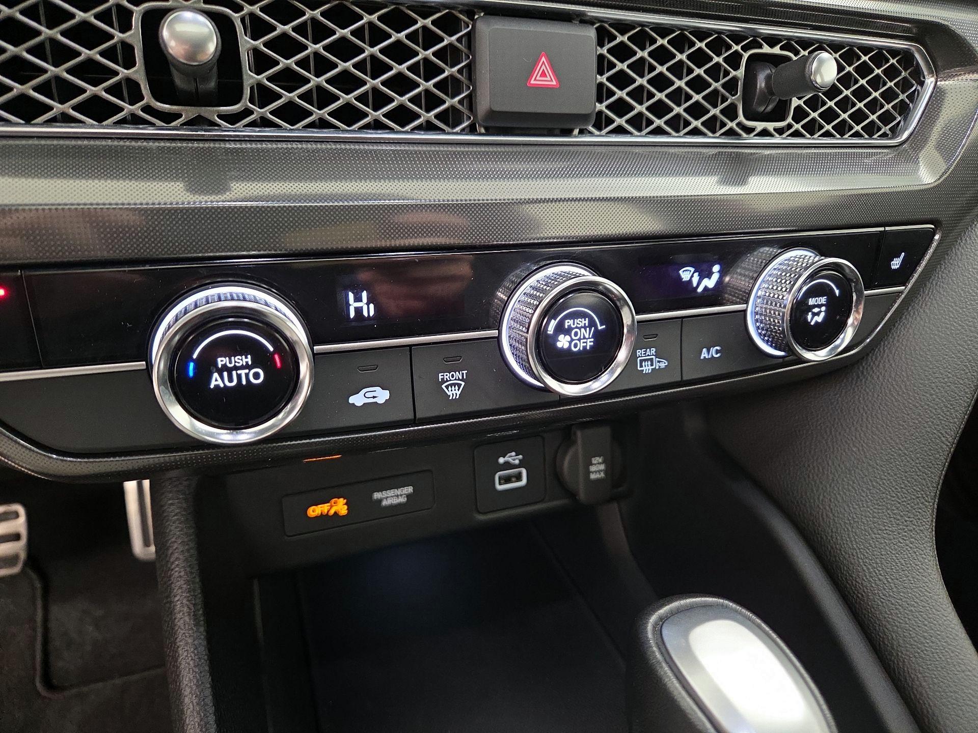 Thumbnail: 2023 Acura Integra - 16