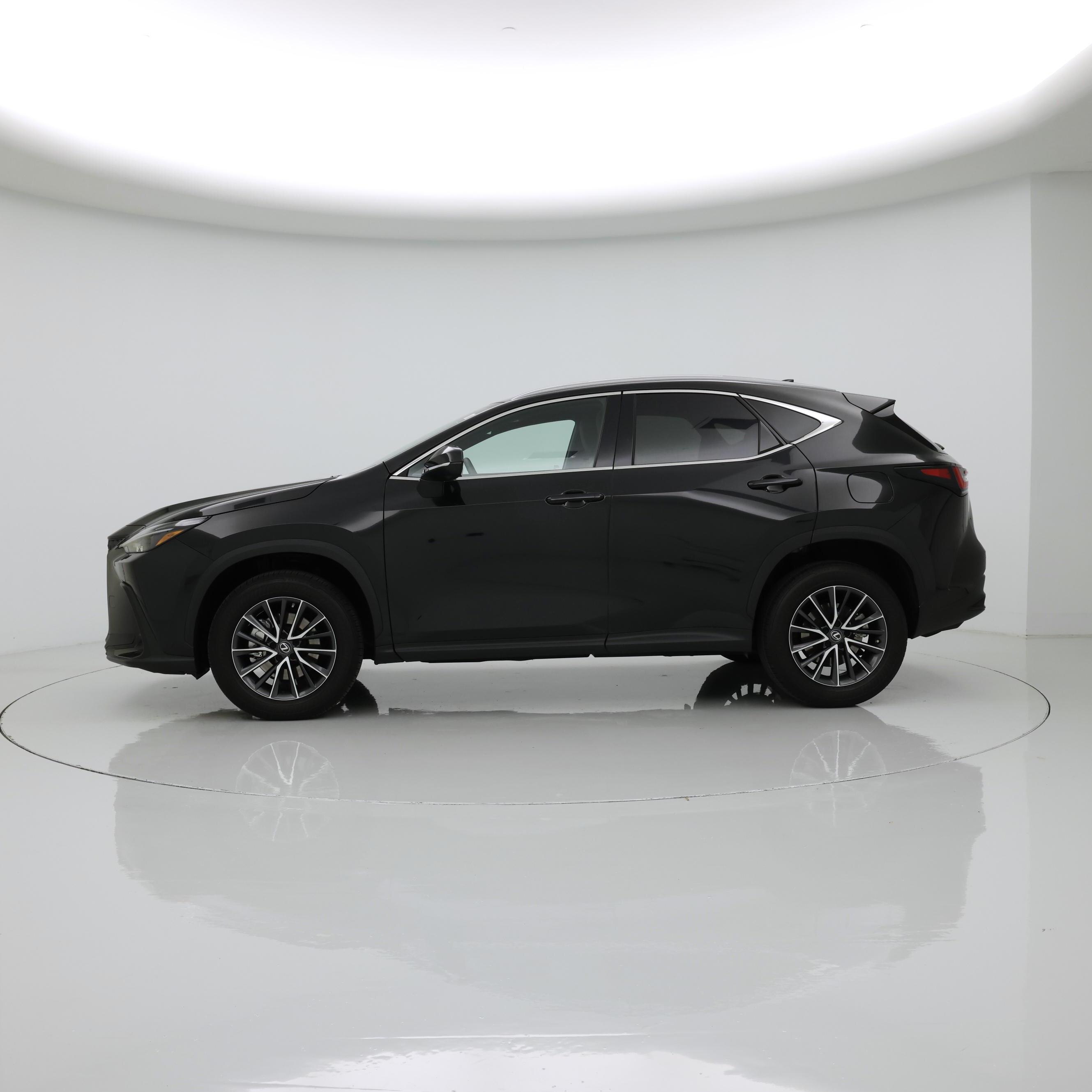 Thumbnail: 2023 Lexus NX - 3
