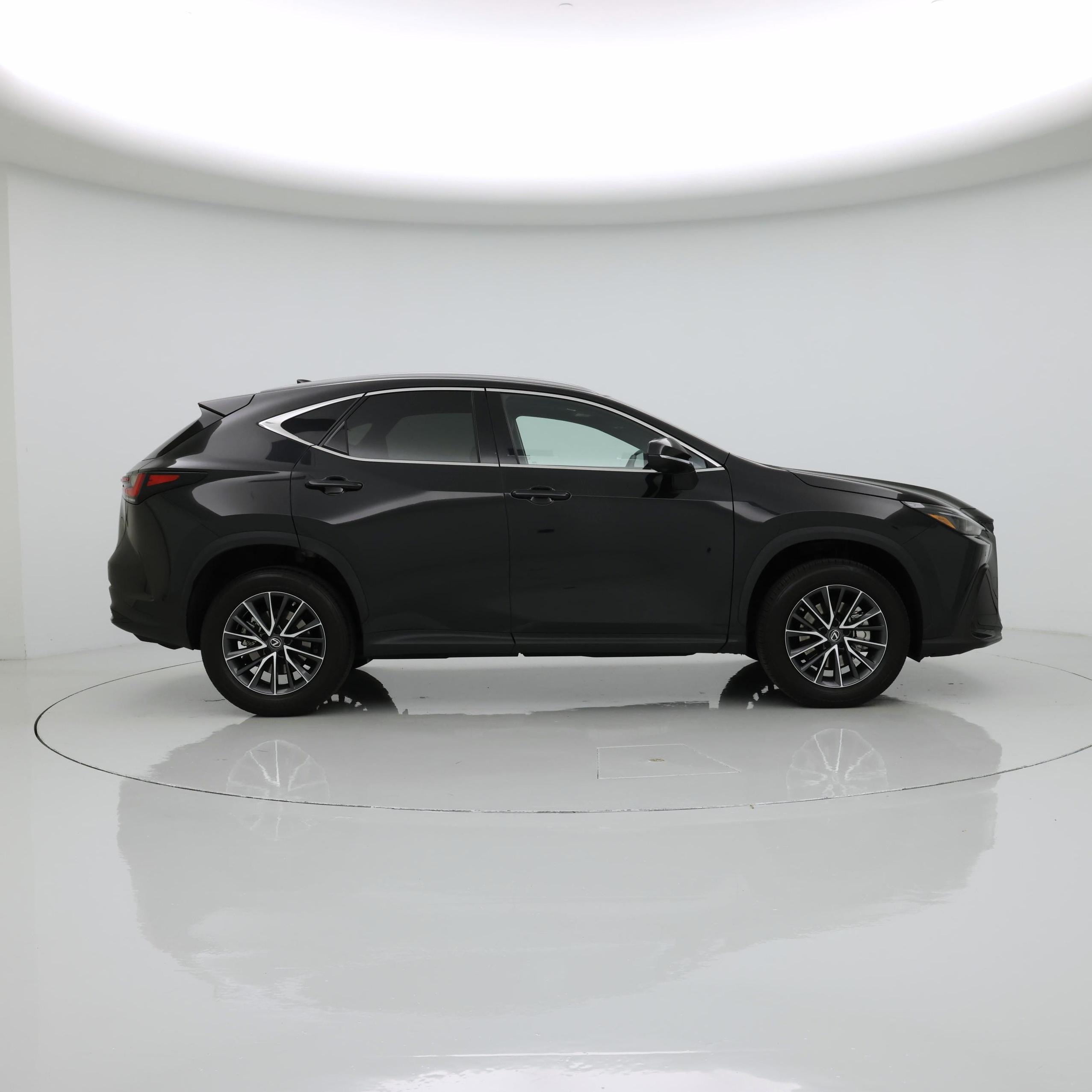Thumbnail: 2023 Lexus NX - 7