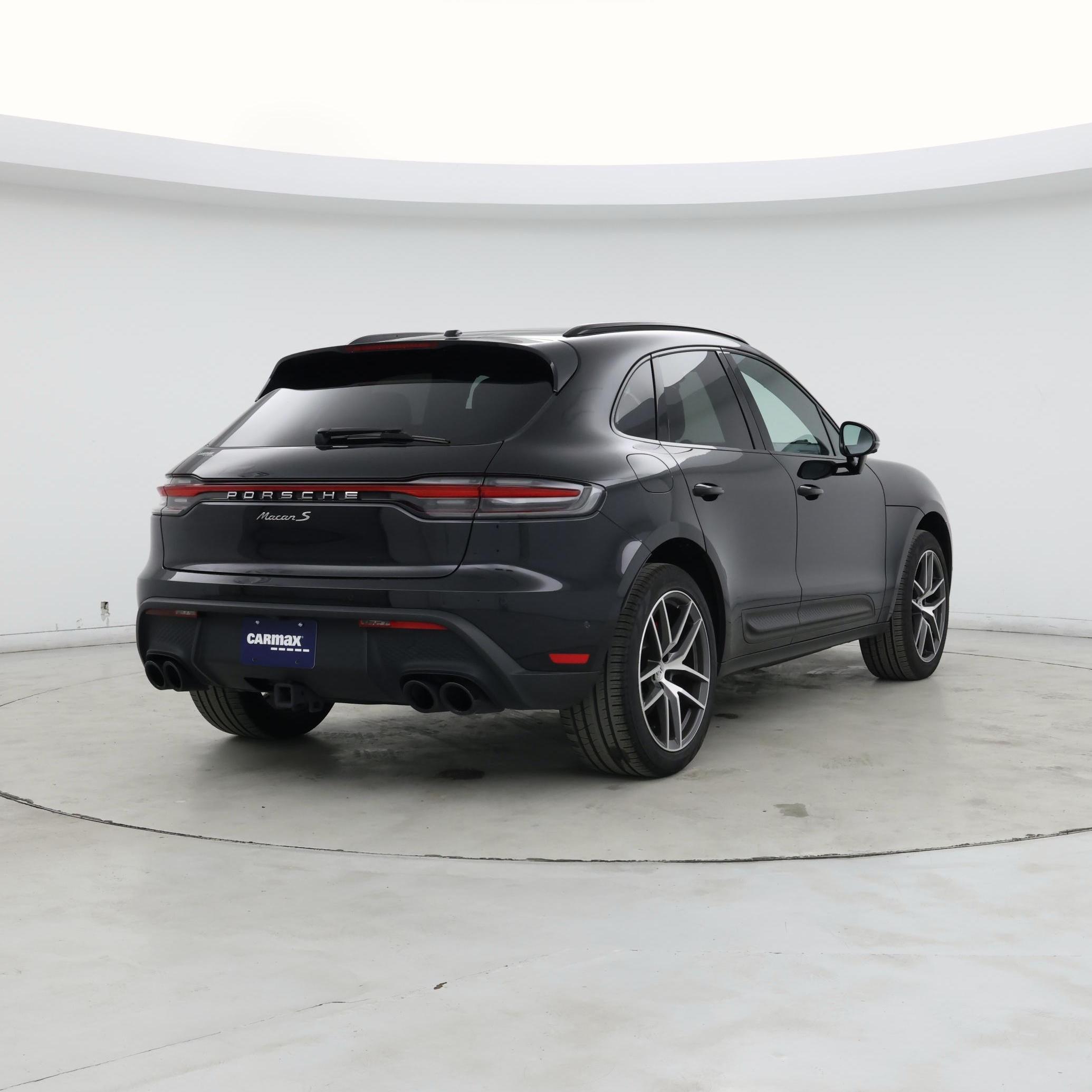 Thumbnail: 2022 Porsche Macan - 8