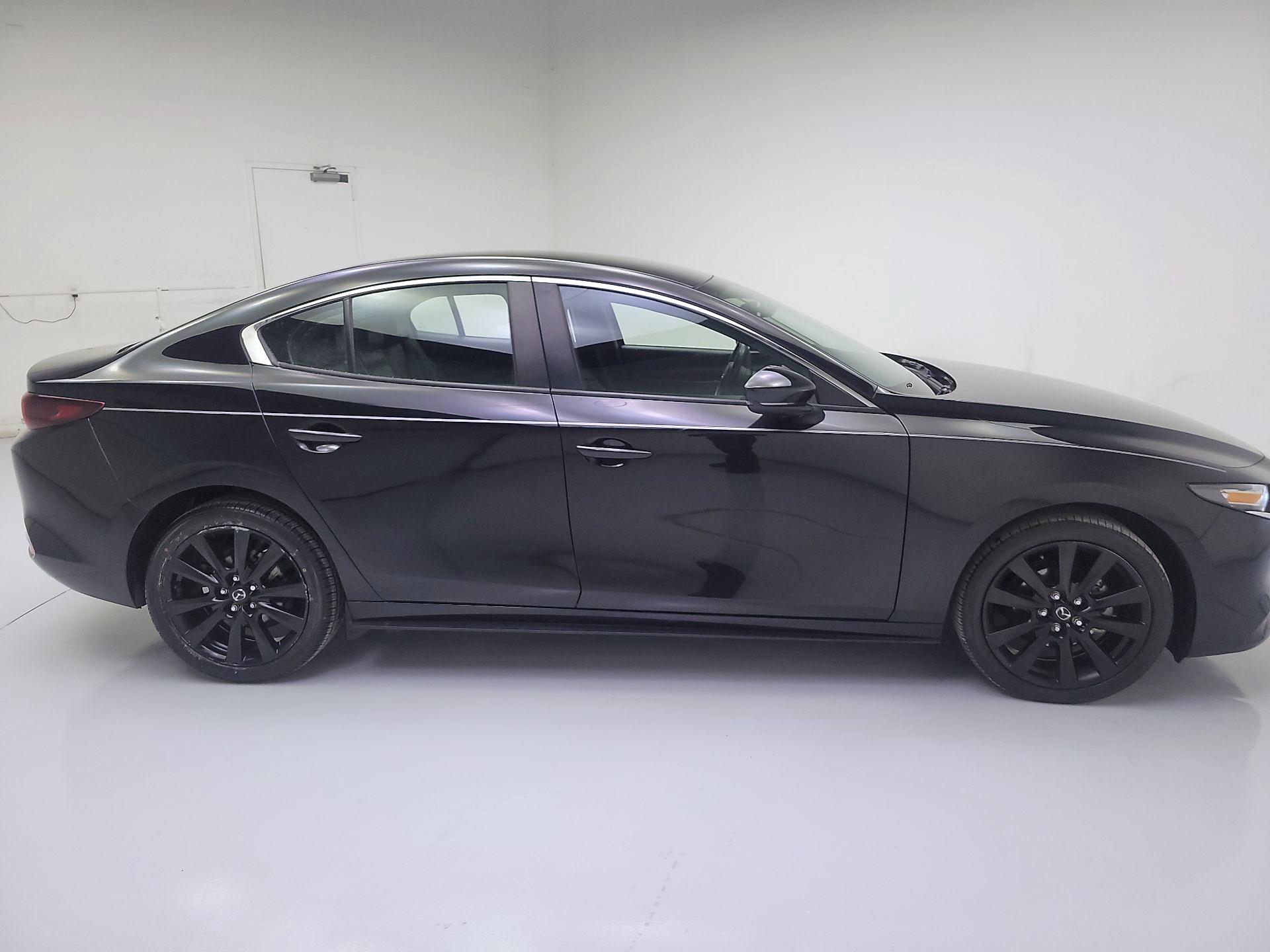 Thumbnail: 2024 Mazda Mazda3 - 4