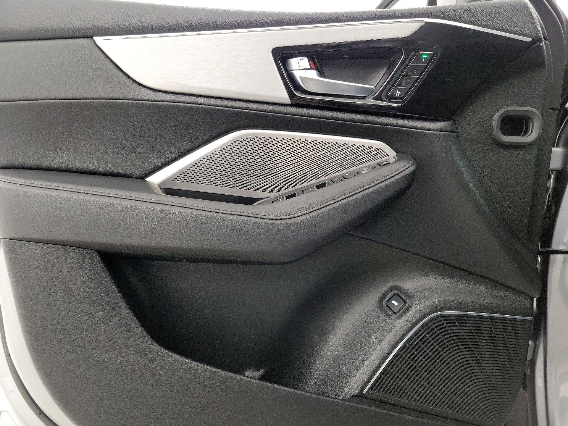 Thumbnail: 2023 Acura MDX - 12