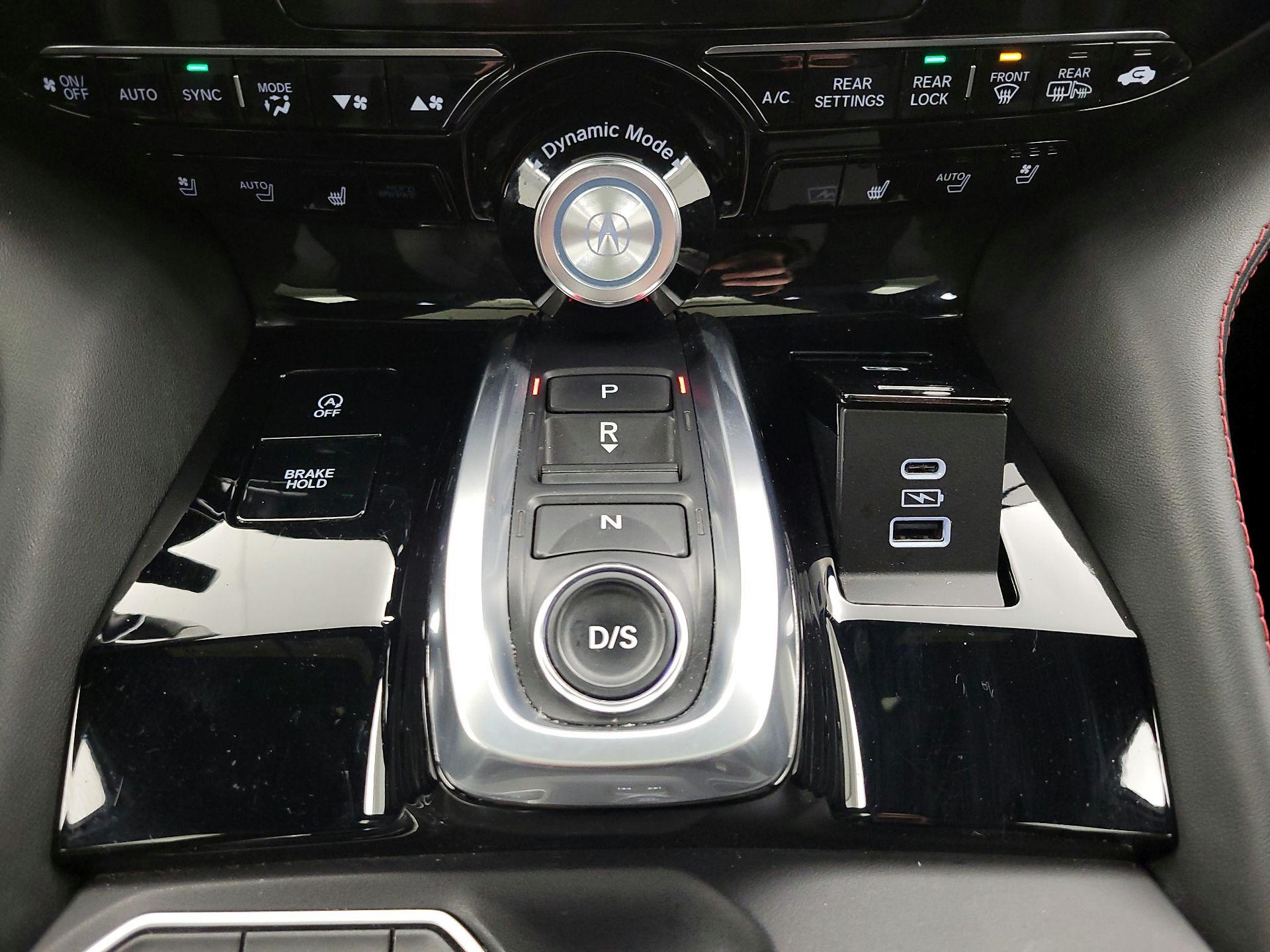 Thumbnail: 2022 Acura MDX - 18