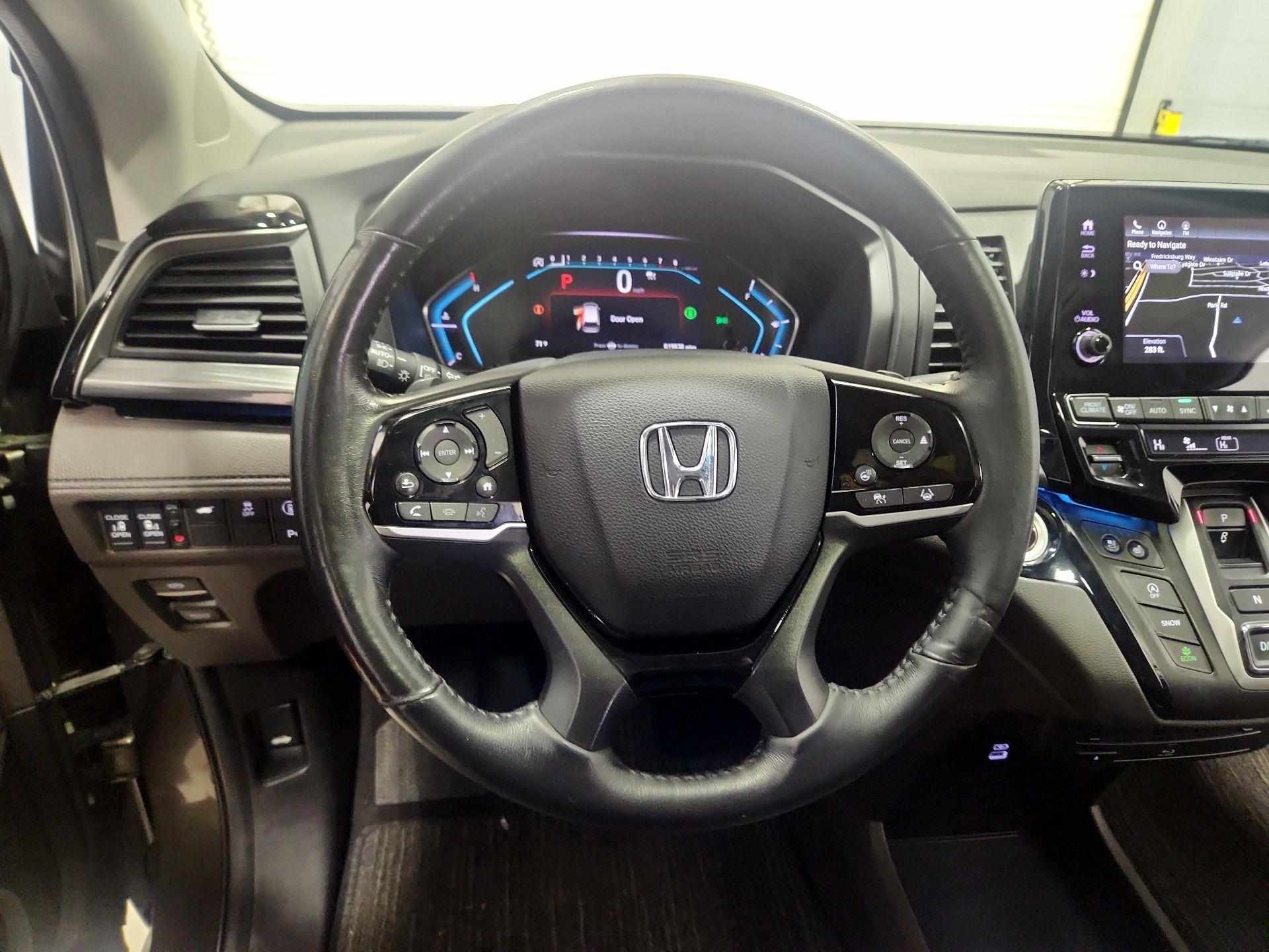 Thumbnail: 2023 Honda Odyssey - 10