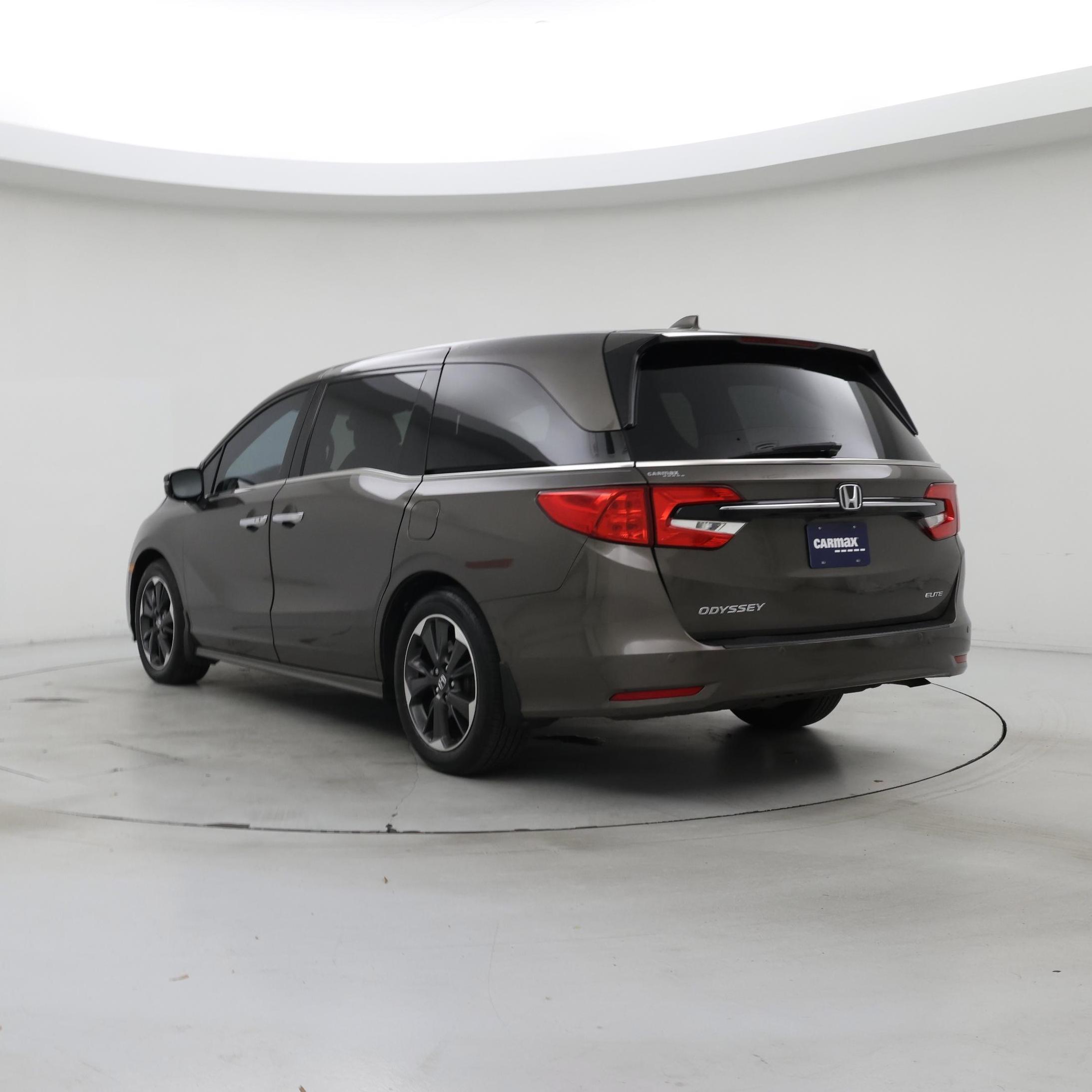 Thumbnail: 2023 Honda Odyssey - 2