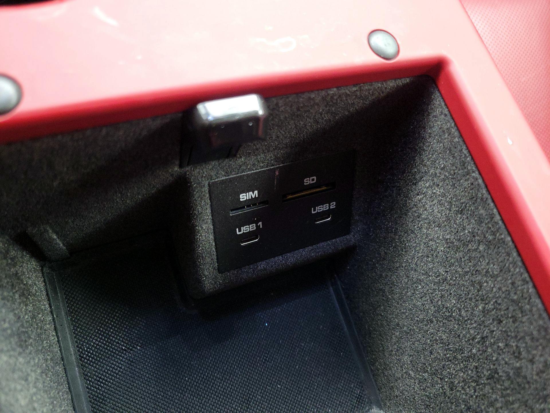 Thumbnail: 2020 Porsche Macan - 19