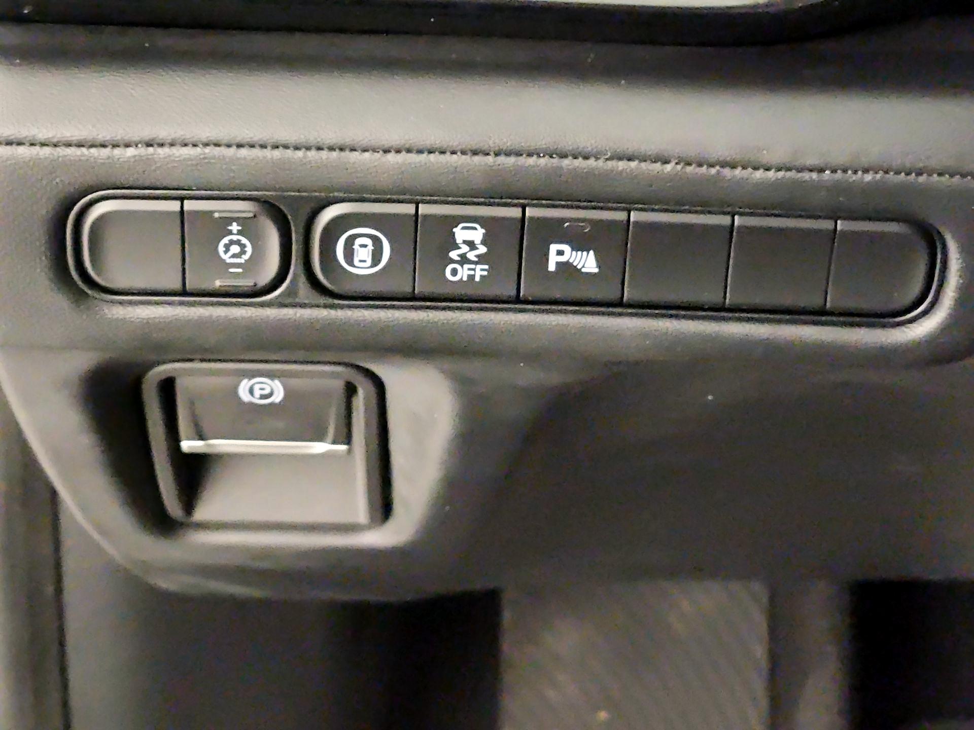 Thumbnail: 2023 Acura MDX - 13