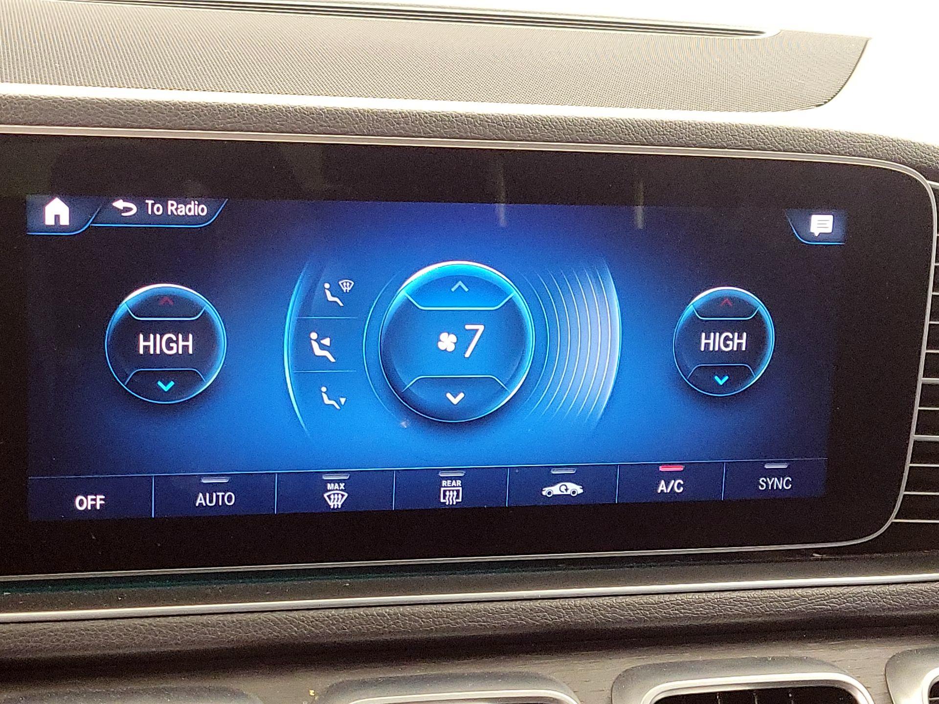 Thumbnail: 2021 Mercedes-Benz GLE - 17