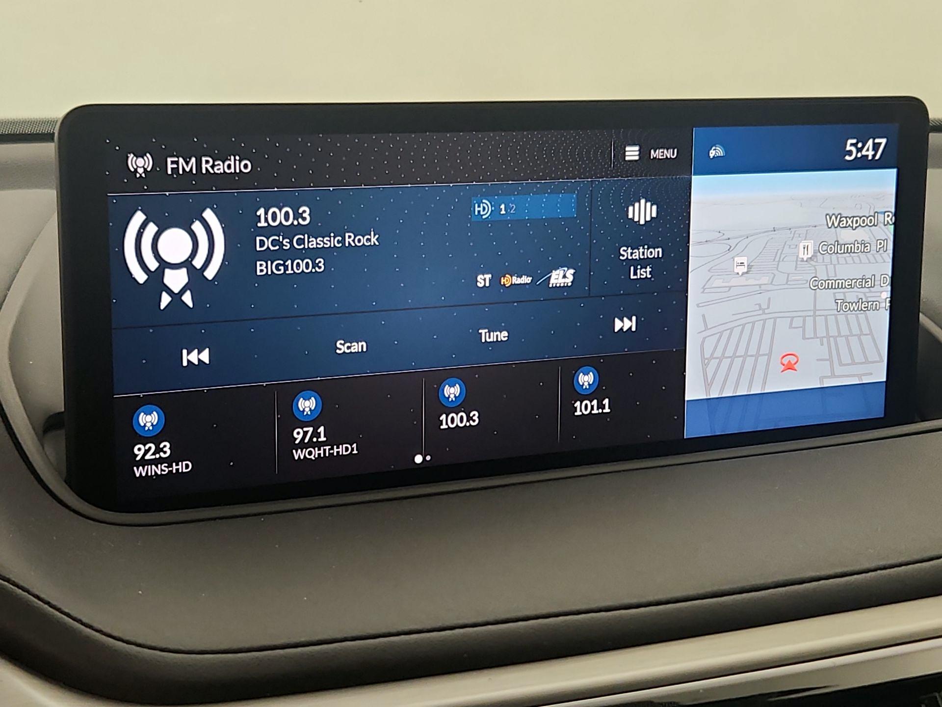 Thumbnail: 2023 Acura MDX - 16