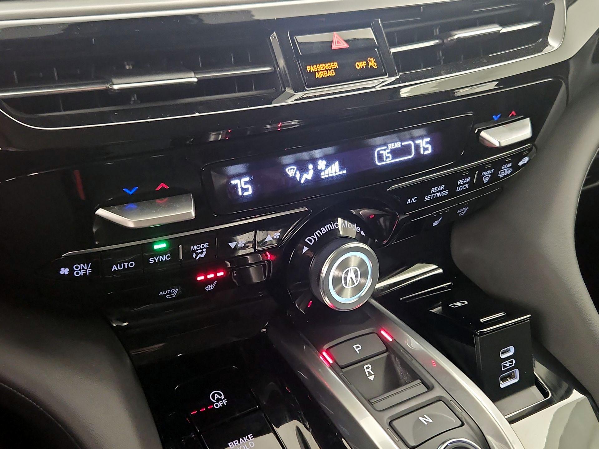 Thumbnail: 2023 Acura MDX - 17