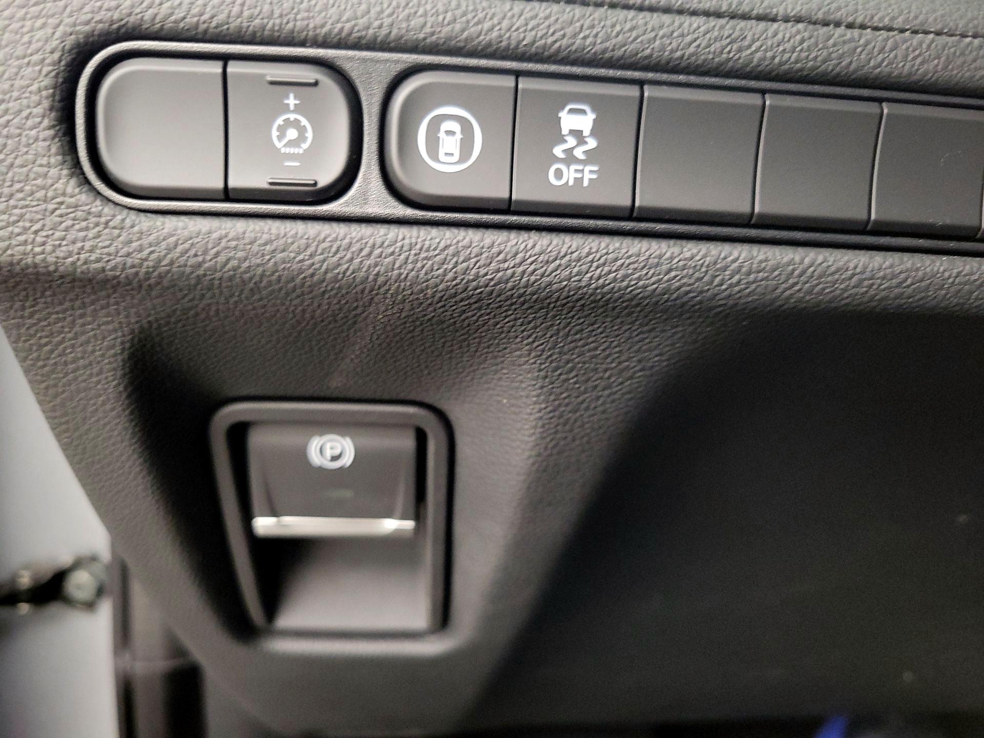 Thumbnail: 2023 Acura MDX - 13