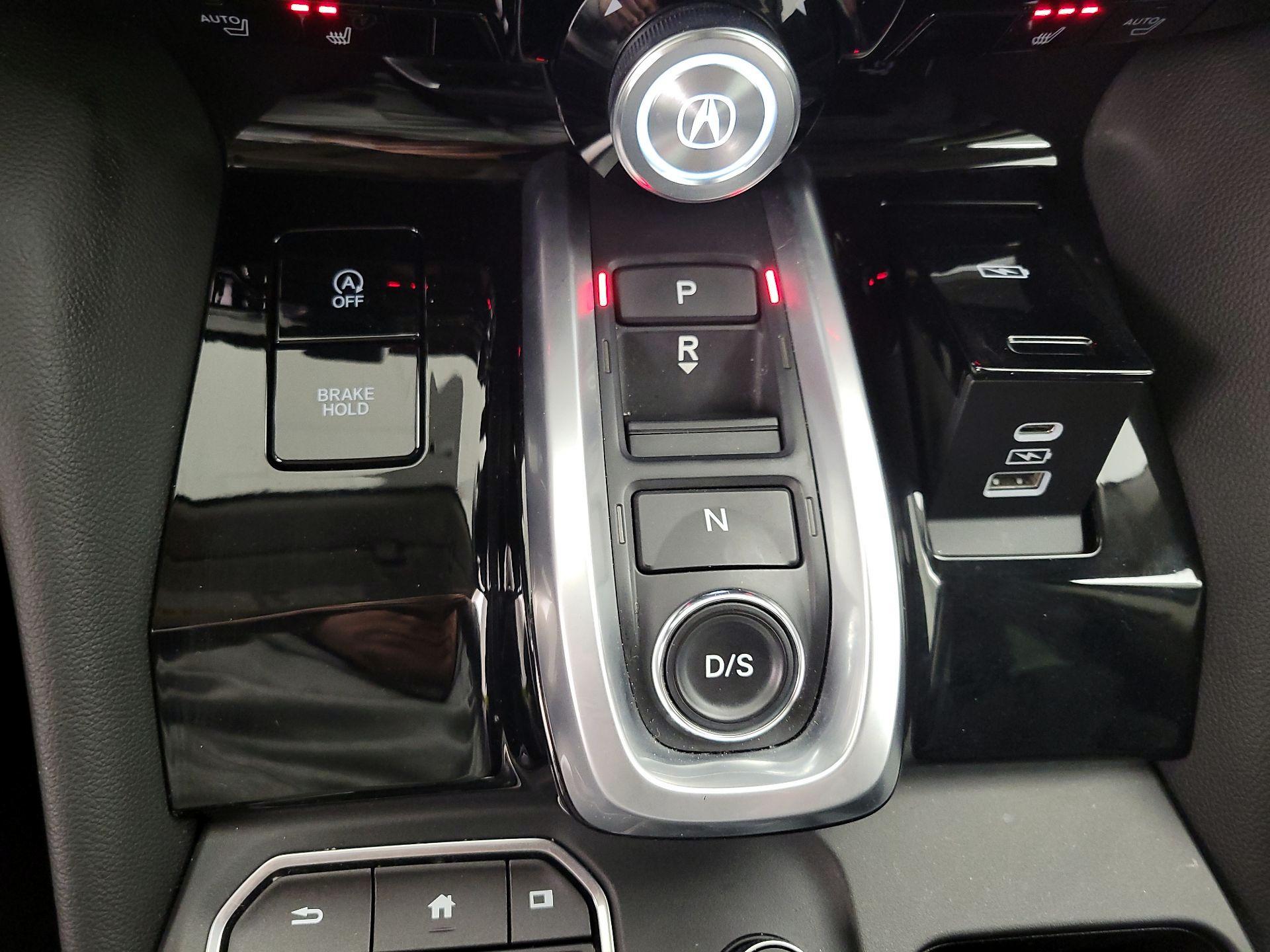 Thumbnail: 2023 Acura MDX - 18