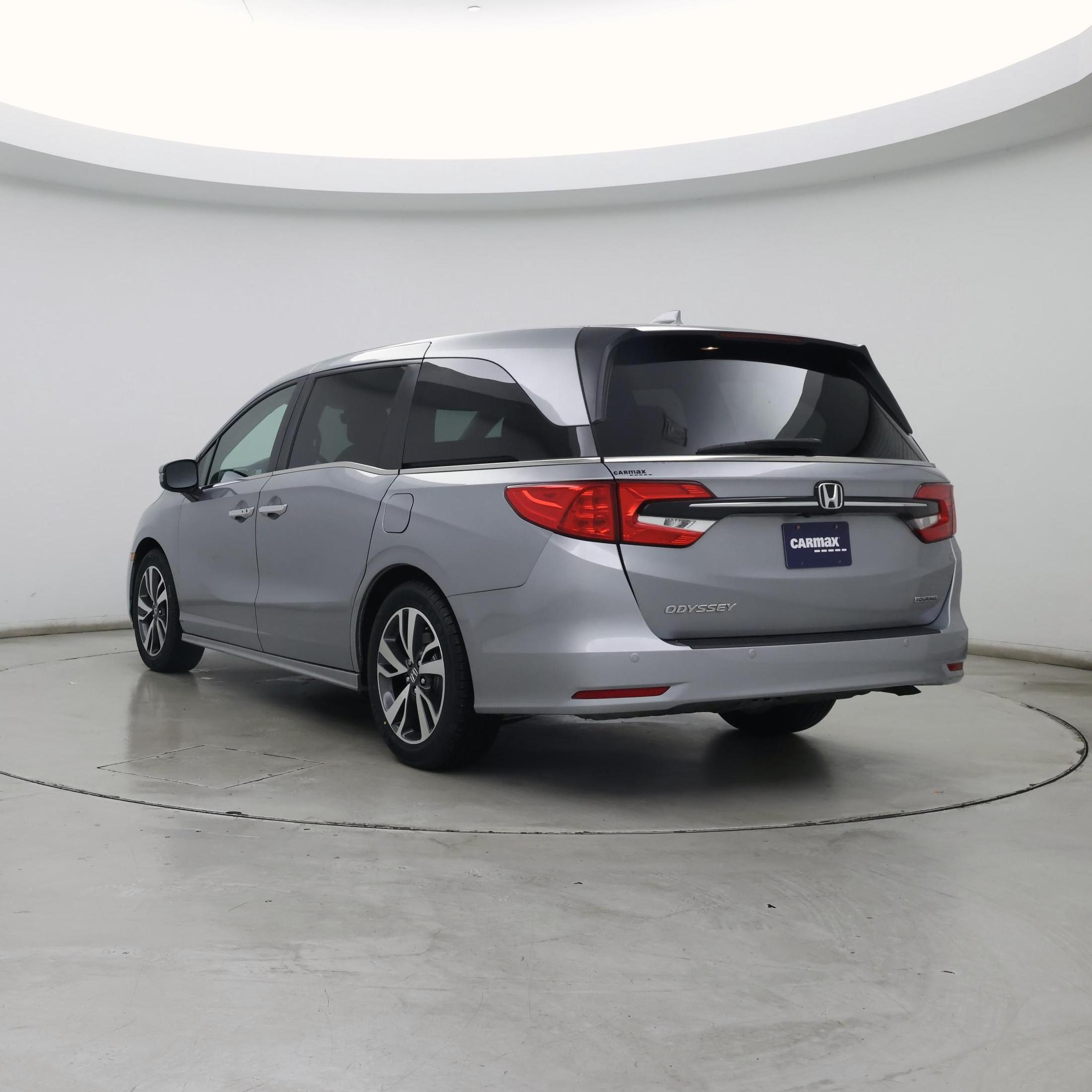 Thumbnail: 2023 Honda Odyssey - 2