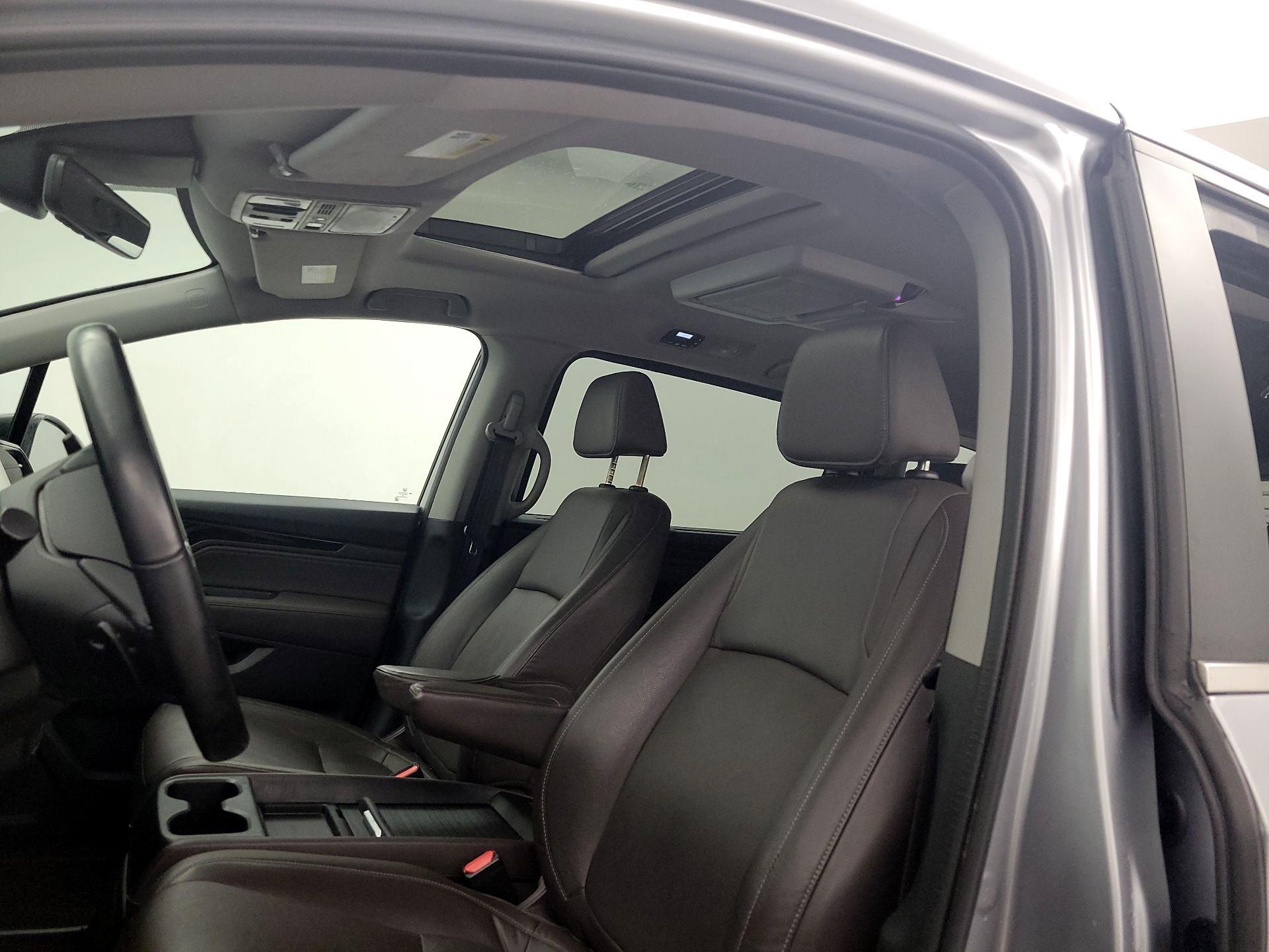 Thumbnail: 2023 Honda Odyssey - 20