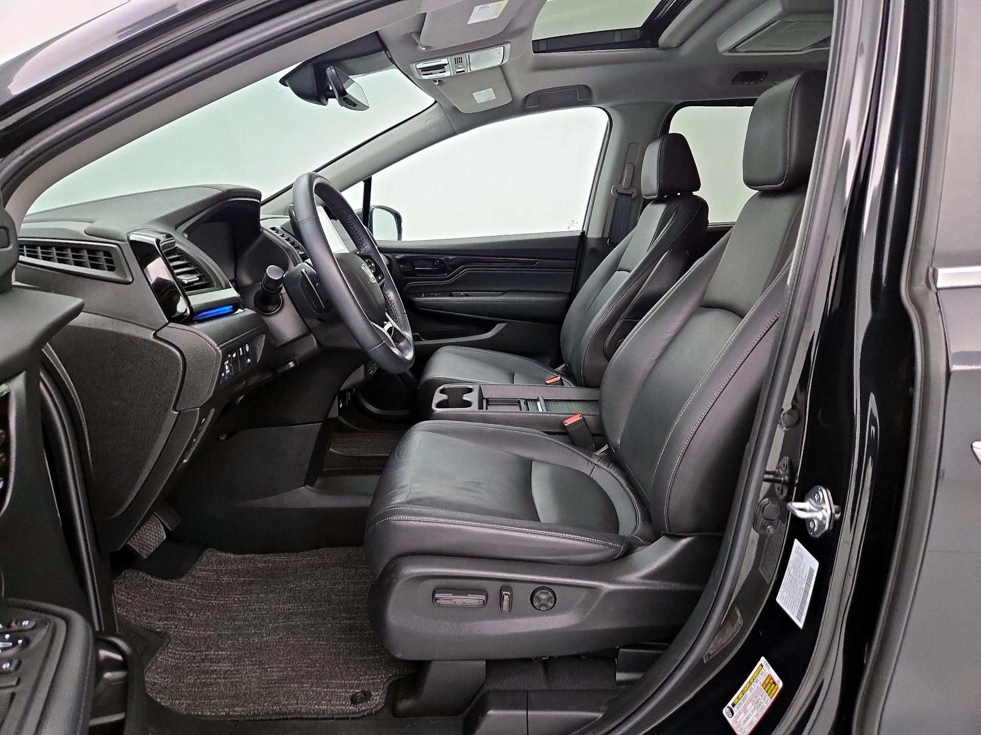 Thumbnail: 2023 Honda Odyssey - 11