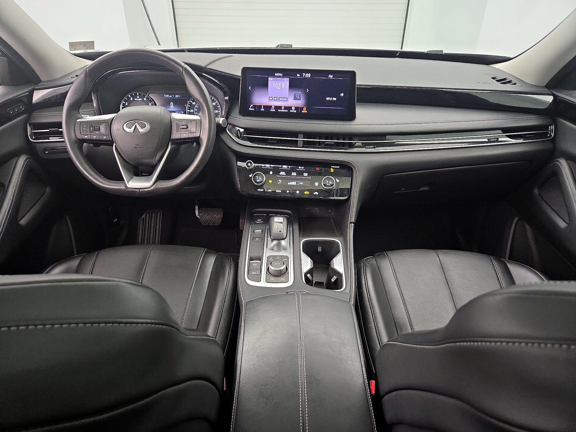 Thumbnail: 2023 INFINITI QX60 - 9