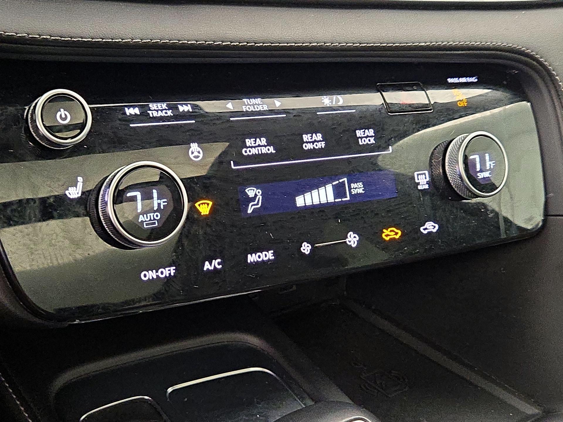 Thumbnail: 2023 INFINITI QX60 - 16