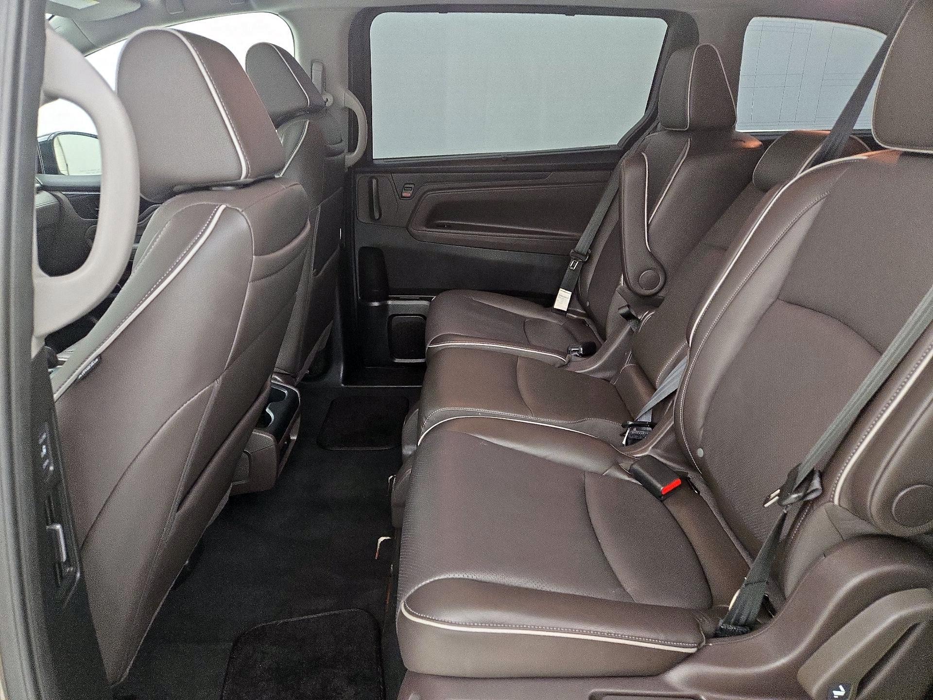 Thumbnail: 2023 Honda Odyssey - 18