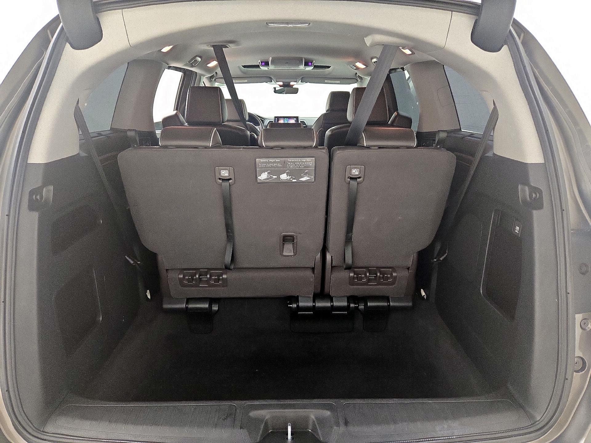 Thumbnail: 2023 Honda Odyssey - 20