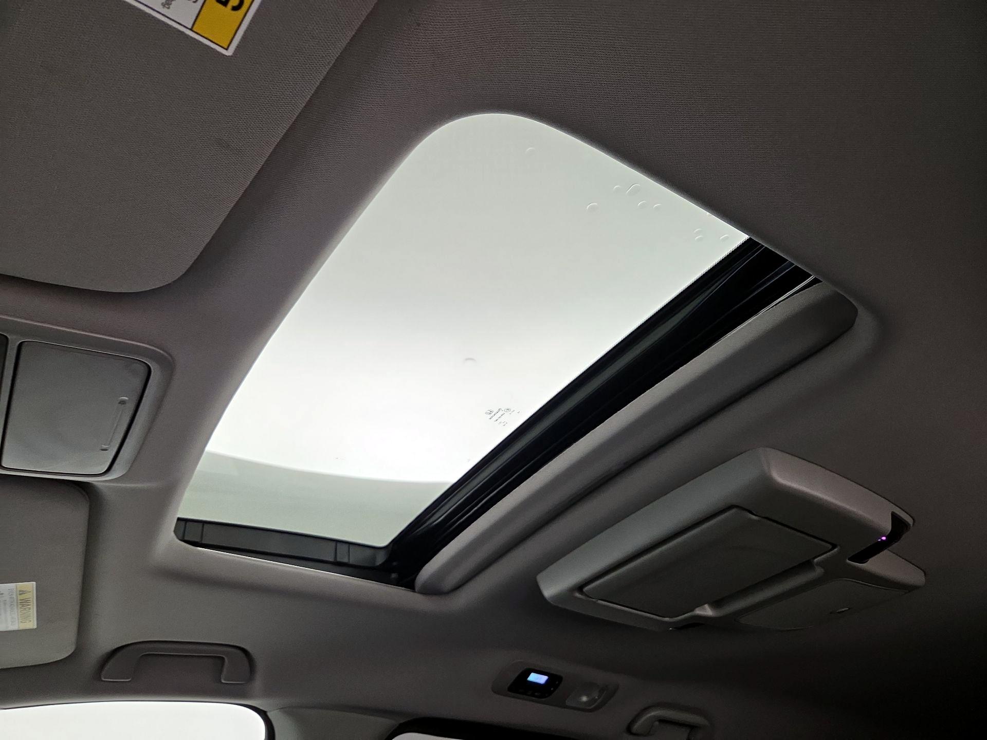 Thumbnail: 2024 Honda Odyssey - 20