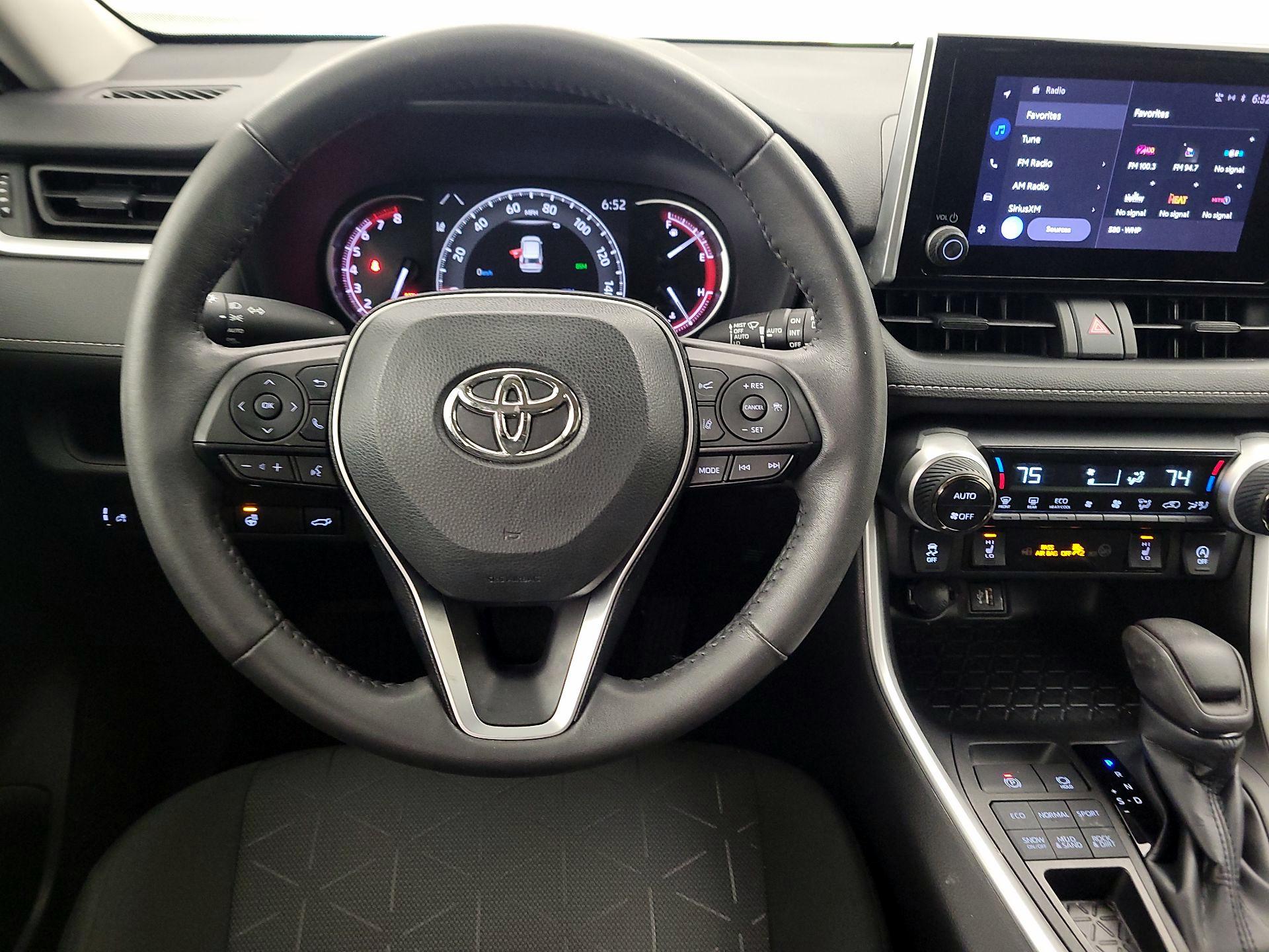 Thumbnail: 2023 Toyota RAV4 - 10