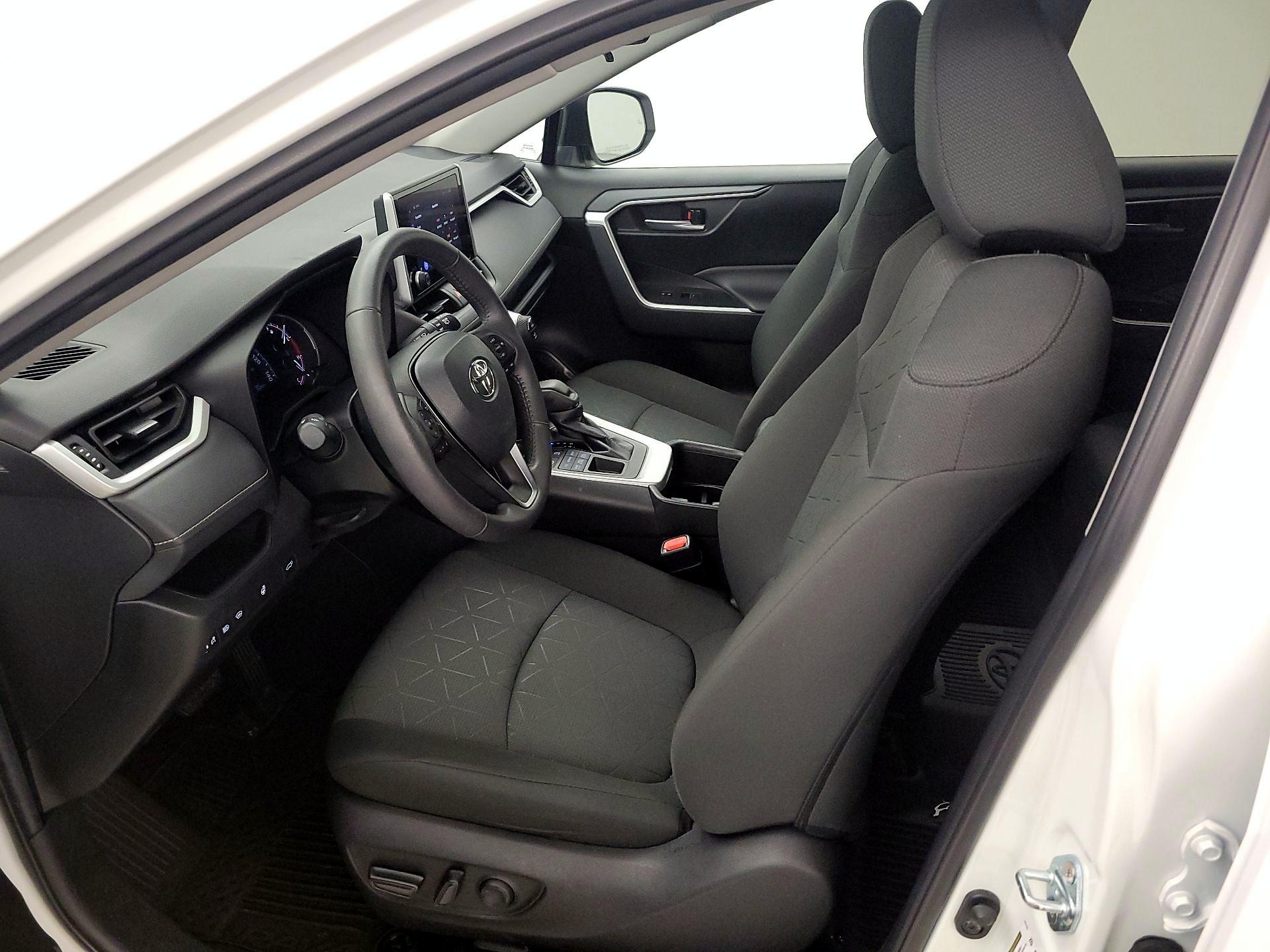 Thumbnail: 2023 Toyota RAV4 - 11