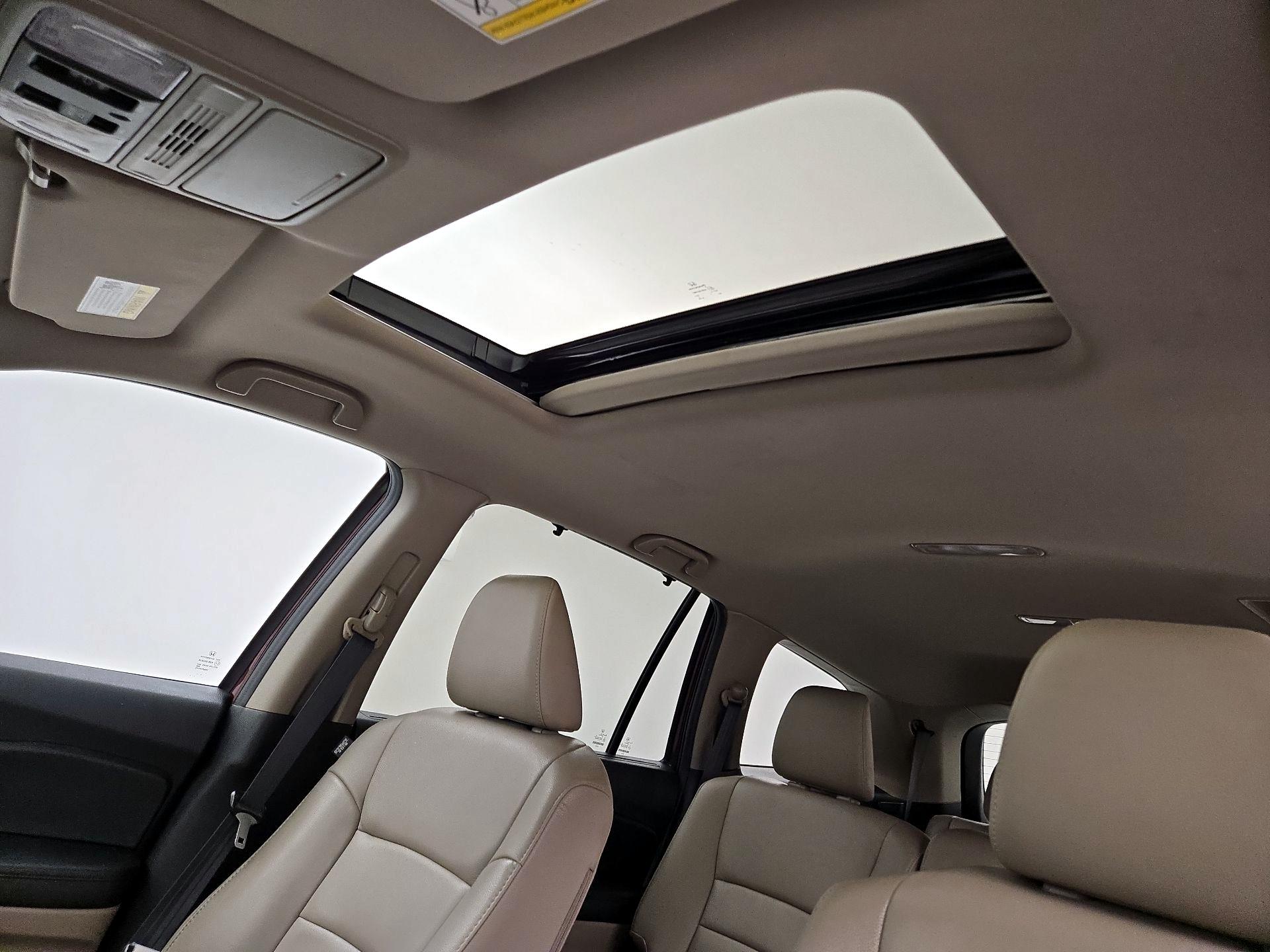 Thumbnail: 2022 Honda Pilot - 19