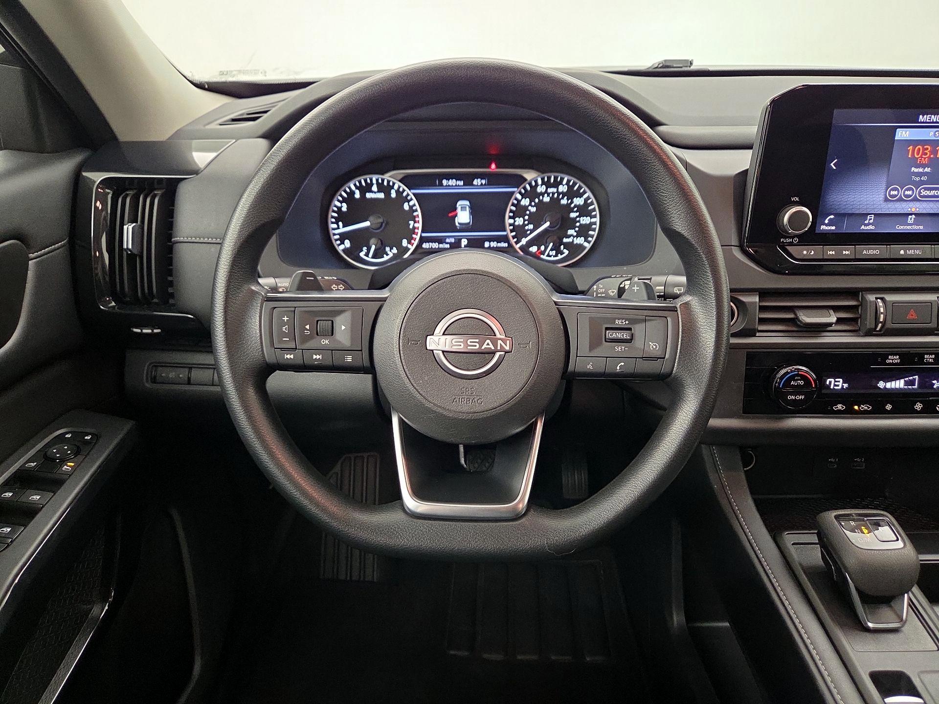 Thumbnail: 2023 Nissan Pathfinder - 10