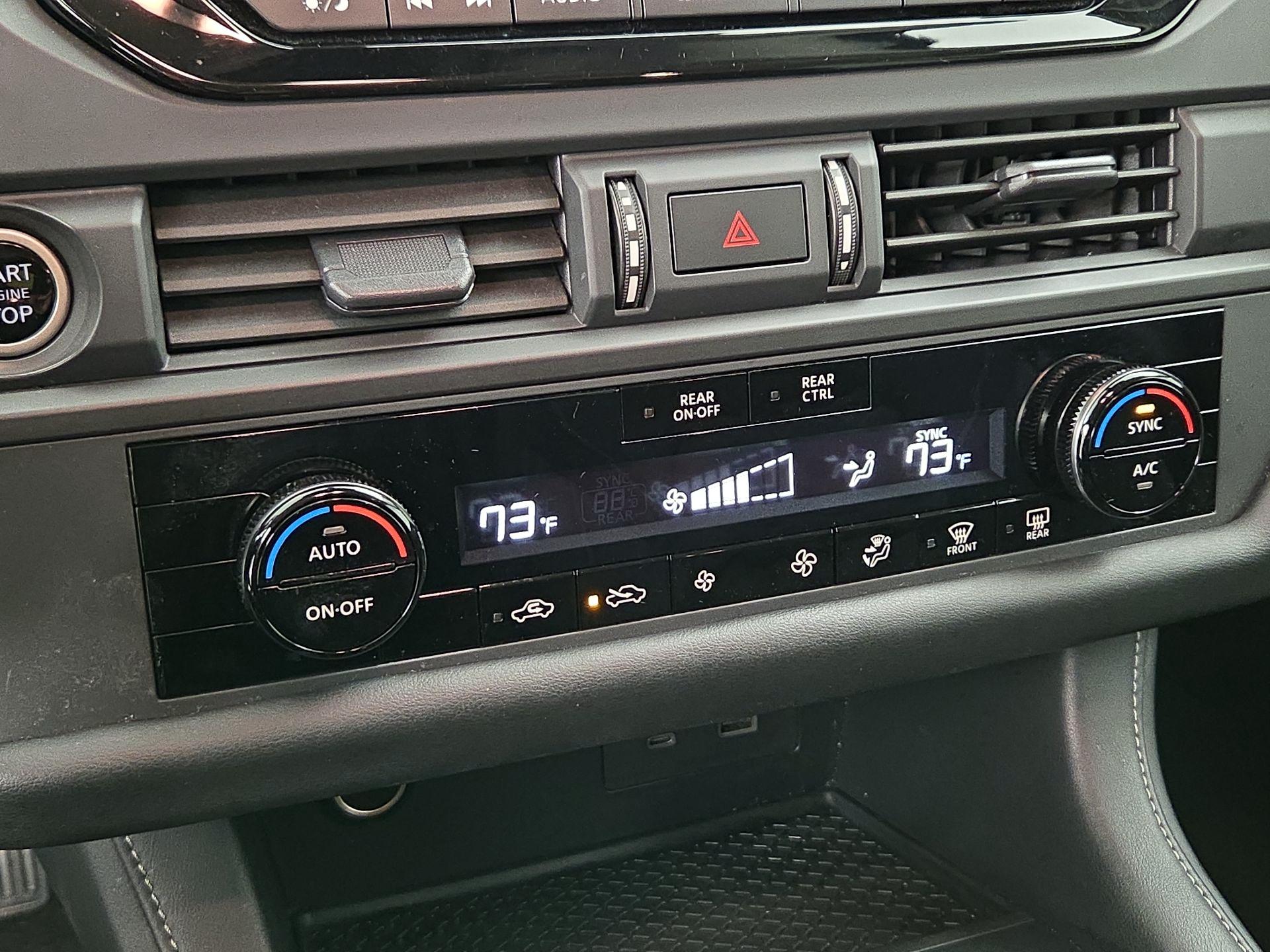 Thumbnail: 2023 Nissan Pathfinder - 16