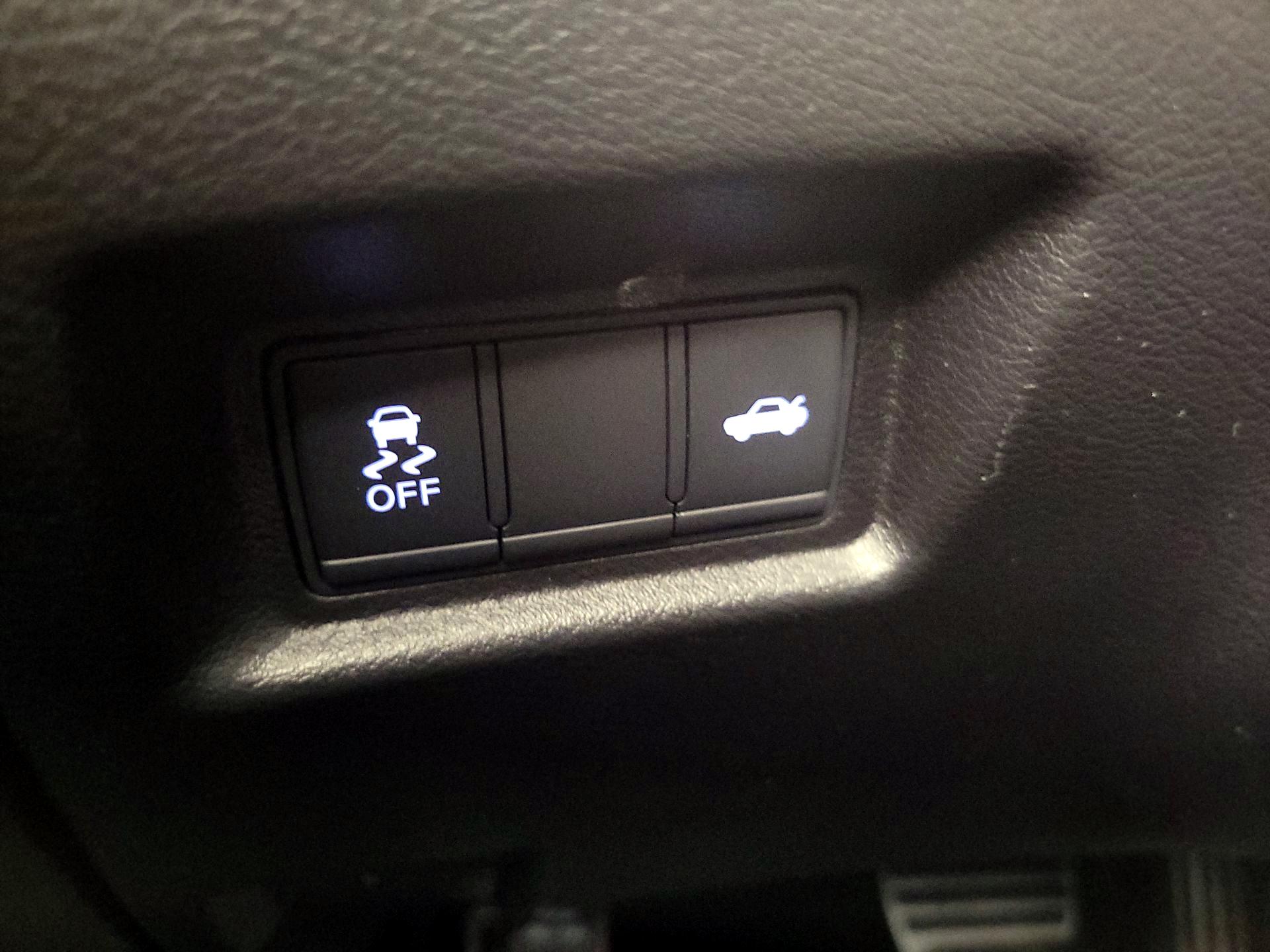 Thumbnail: 2021 INFINITI  - 13