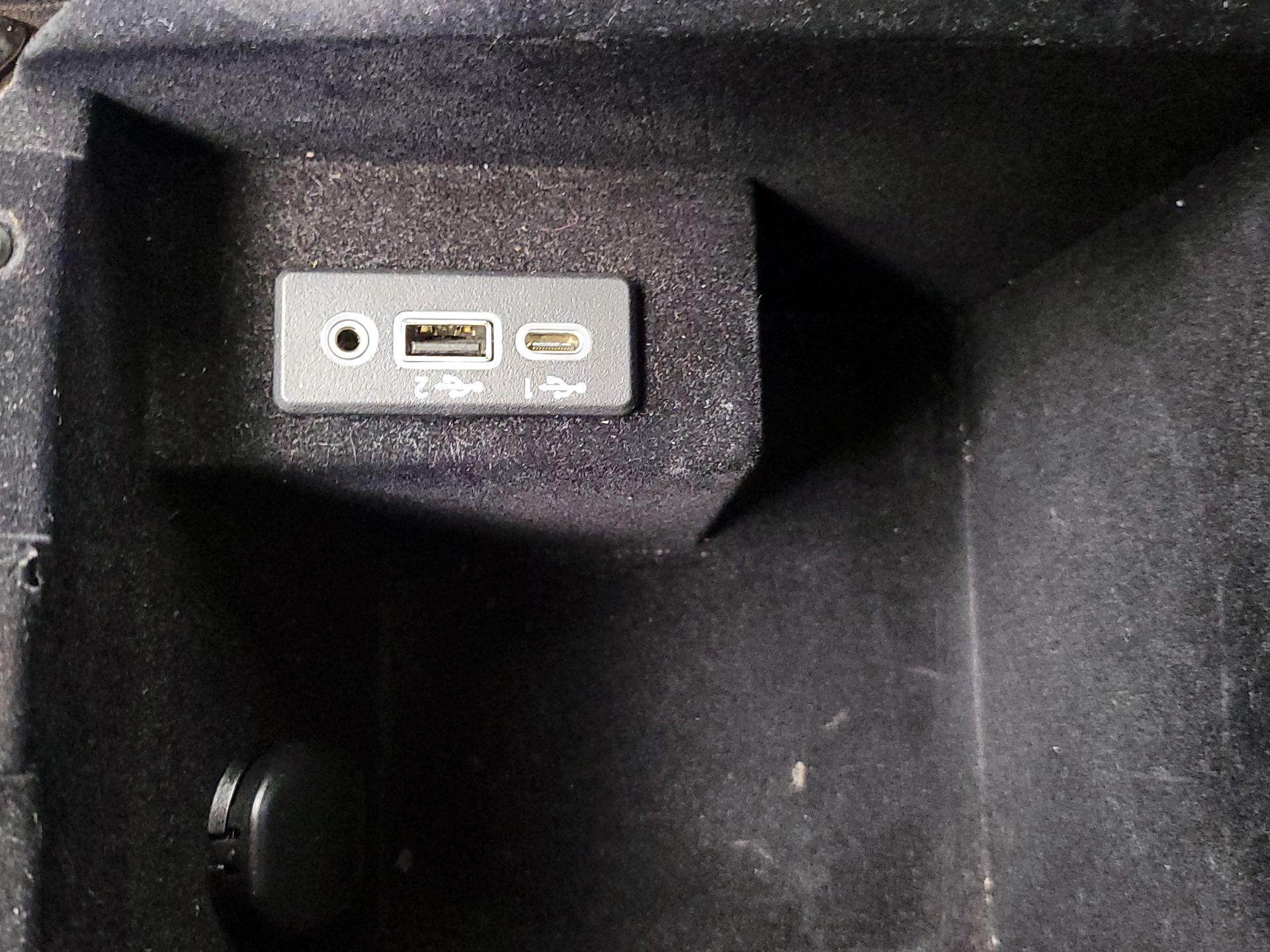 Thumbnail: 2021 INFINITI  - 19